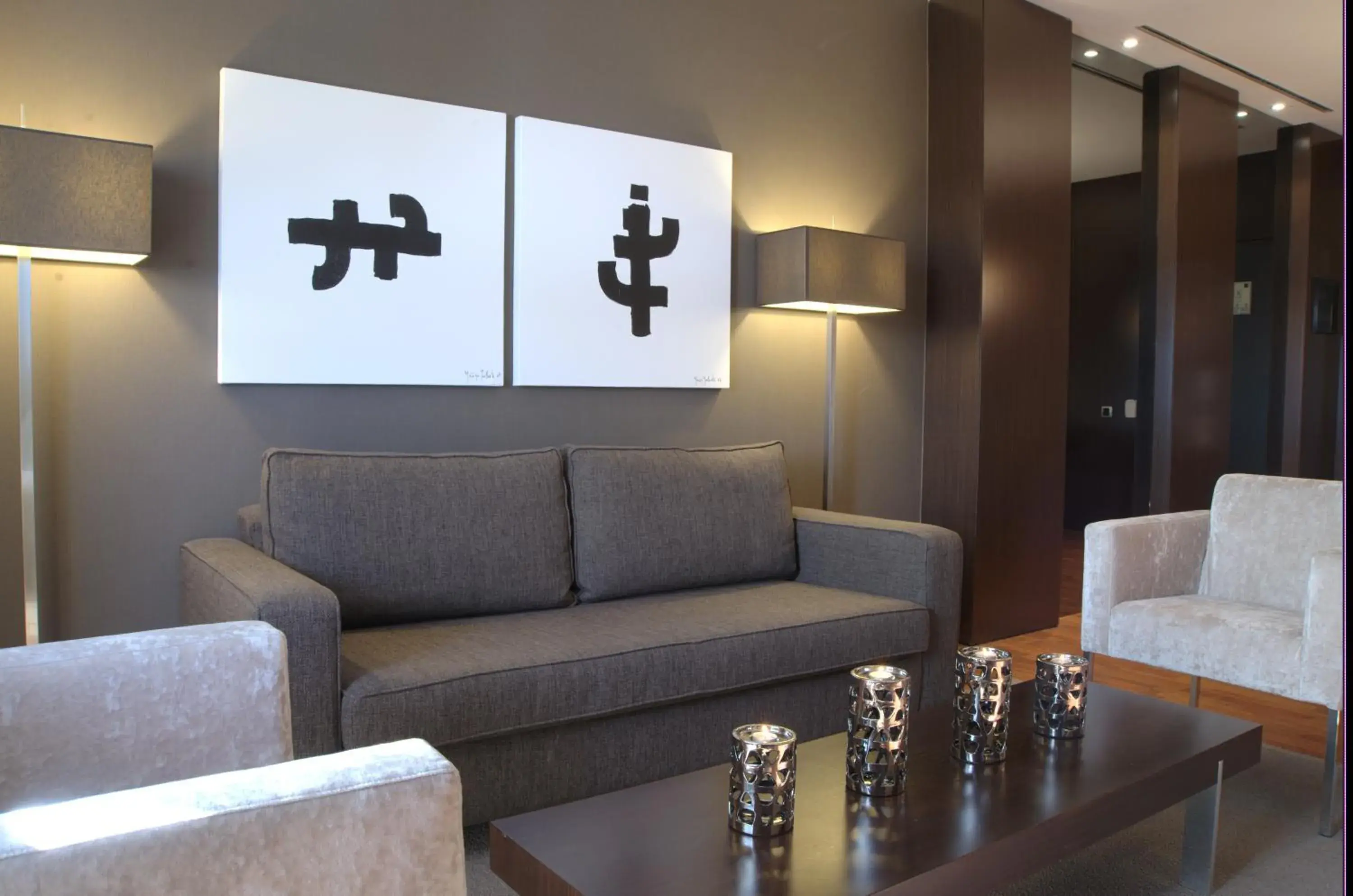 Lounge or bar in Hotel Zenit Pamplona Lounge or bar in Hotel Zenit Pamplona