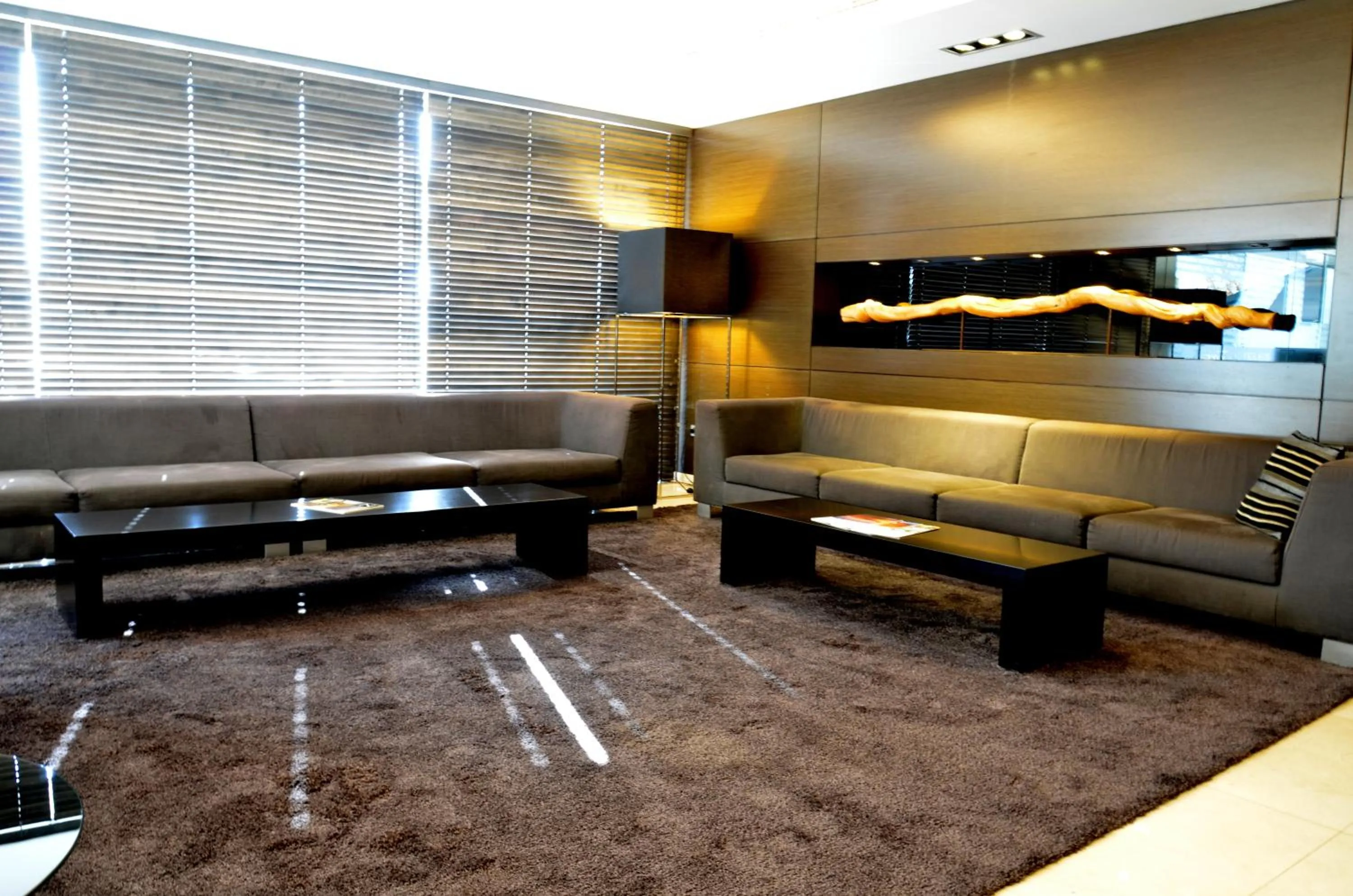 Lobby or reception in Hotel Zenit Pamplona