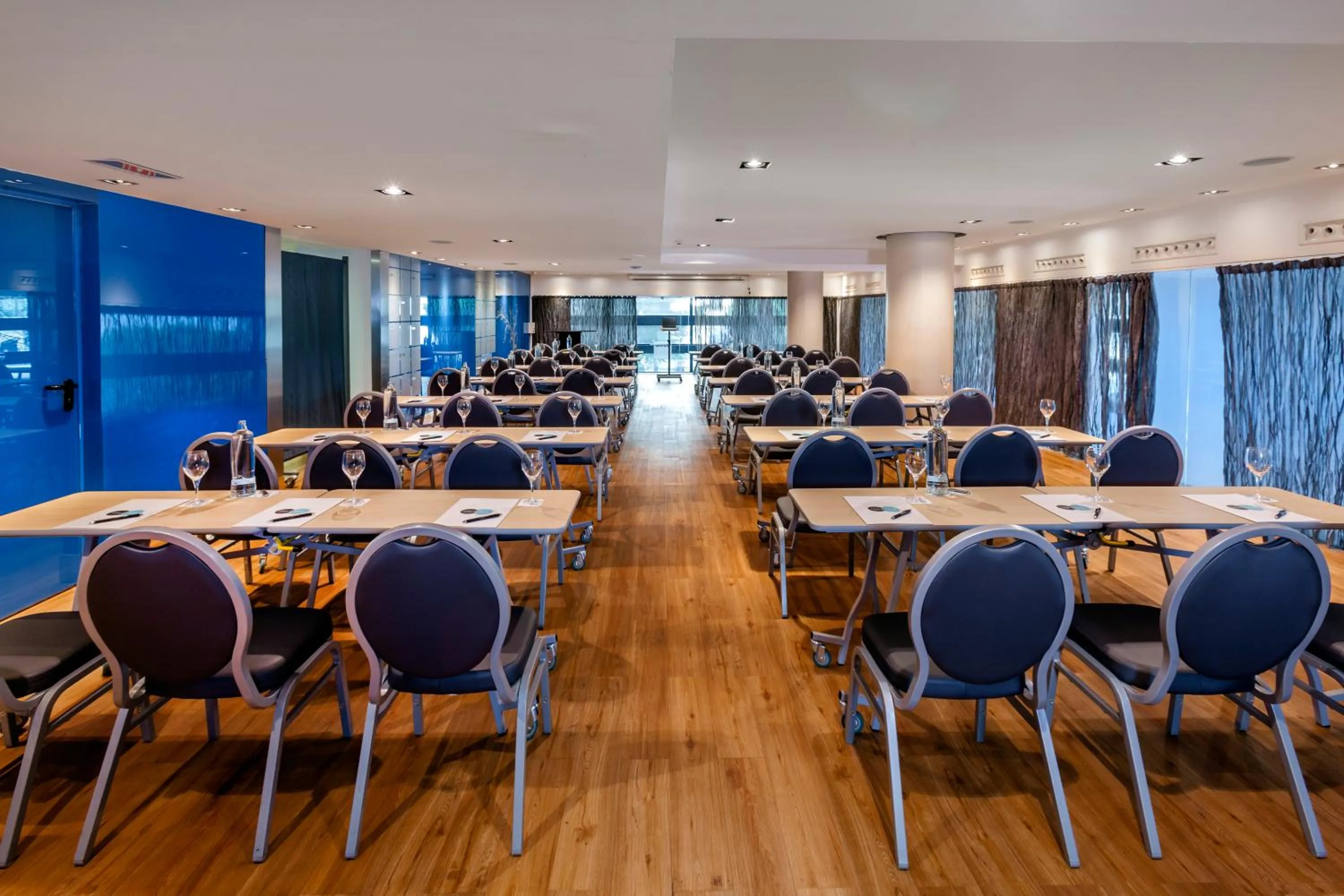 Business facilities in Occidental Cádiz