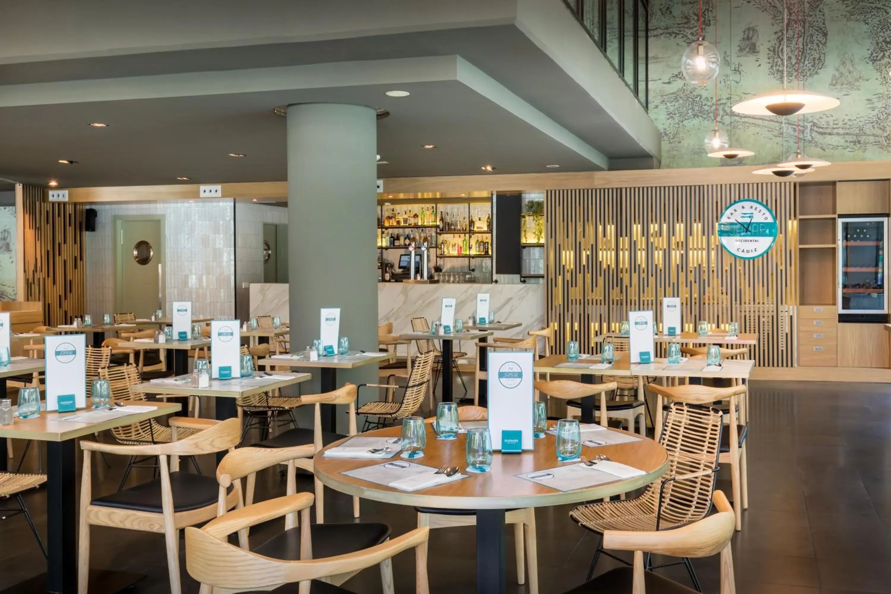Restaurant/places to eat in Occidental Cádiz Restaurant/places to eat in Occidental Cádiz
