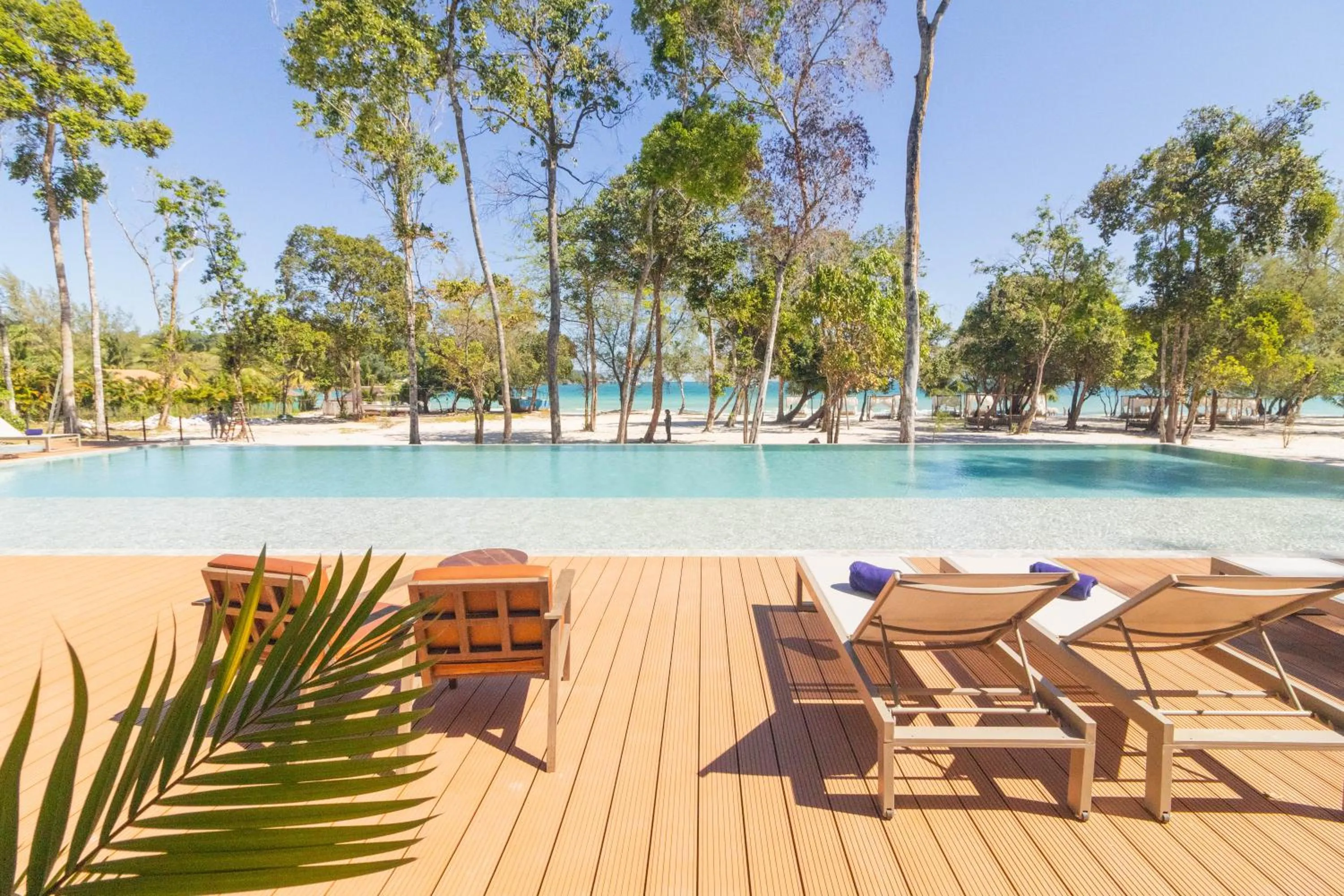 Swimming pool in ISLAND CENTER POINT
