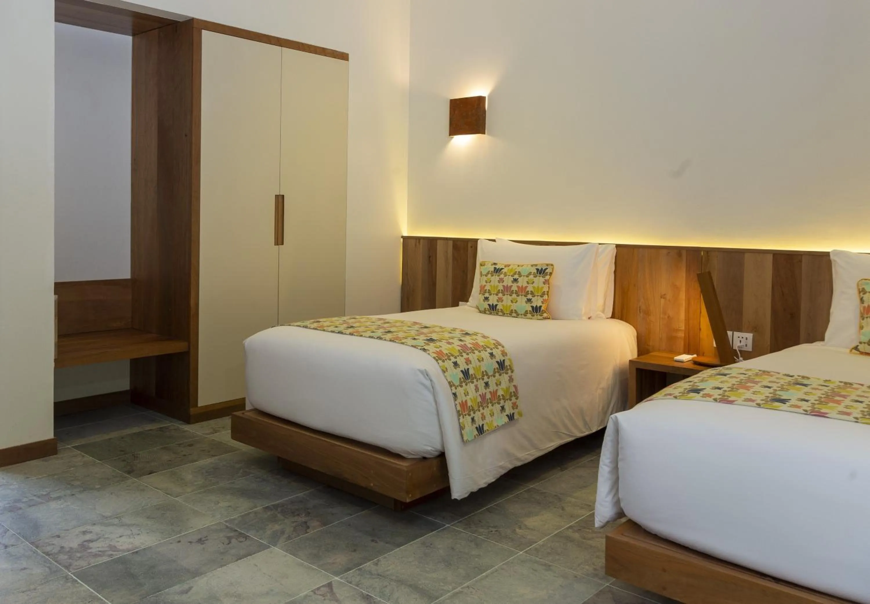 Bedroom, Bed in ISLAND CENTER POINT