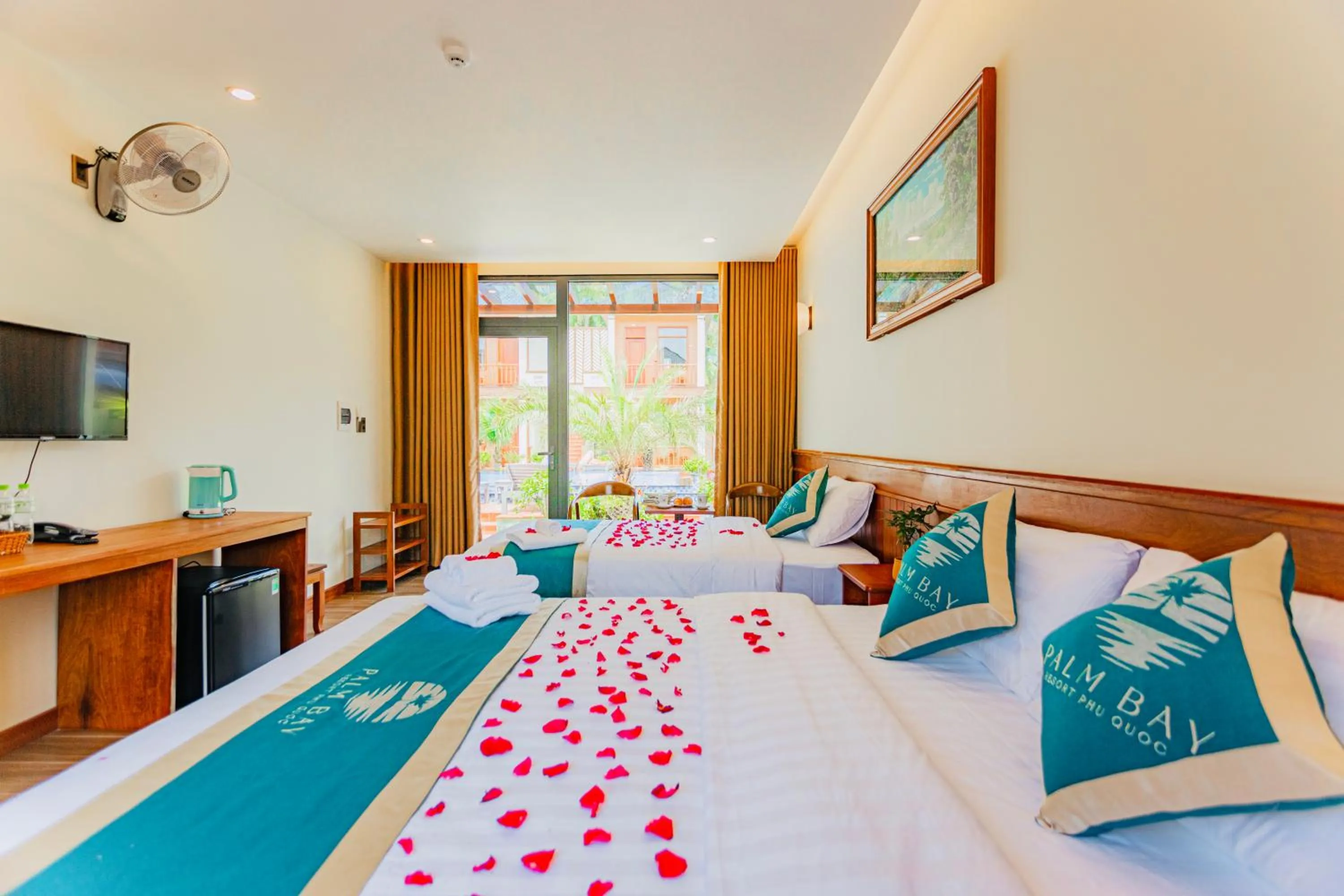 Bed in Palm Bay Resort Phu Quoc