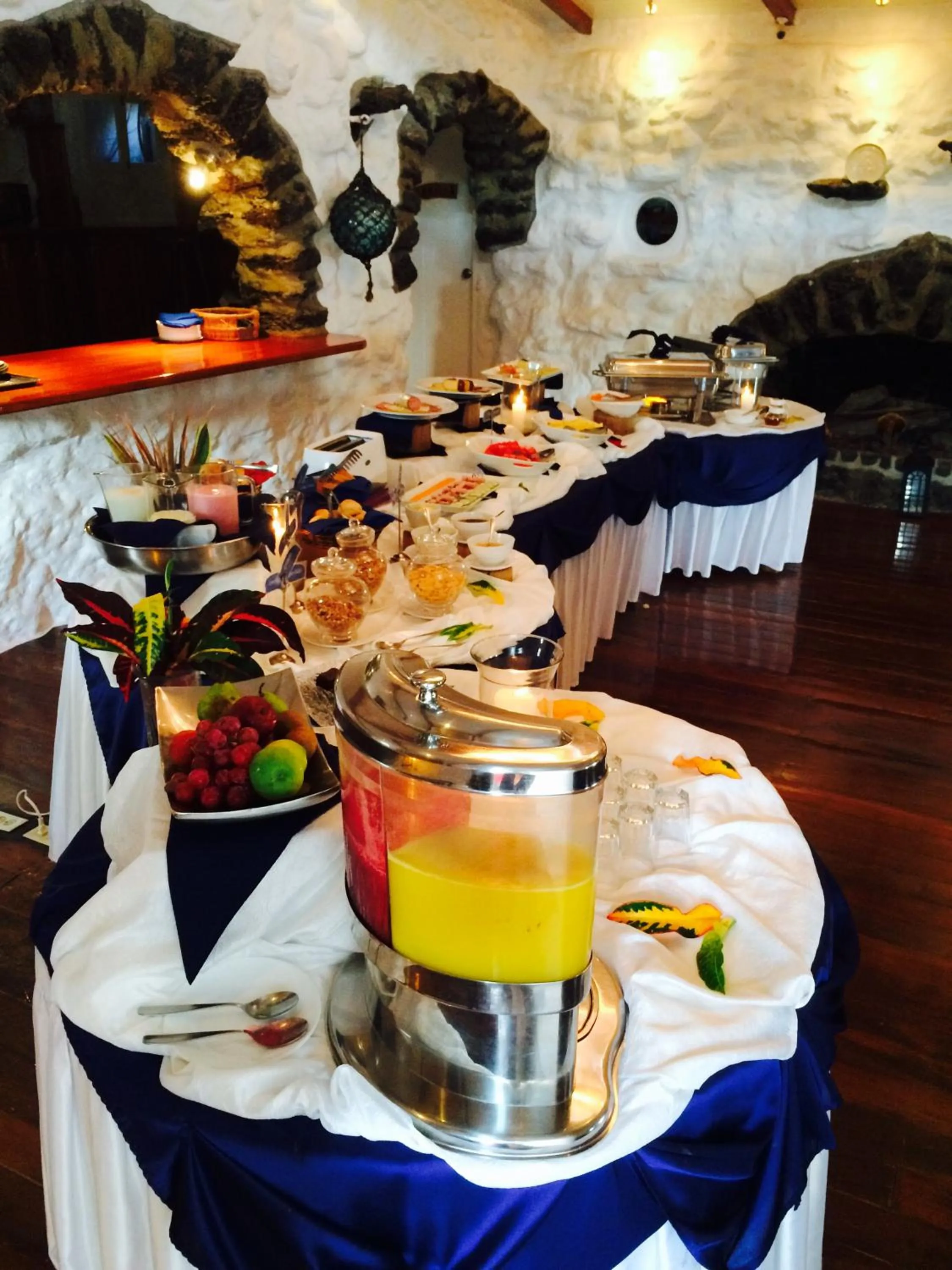 Restaurant/places to eat in Hotel Angermeyer Waterfront Inn