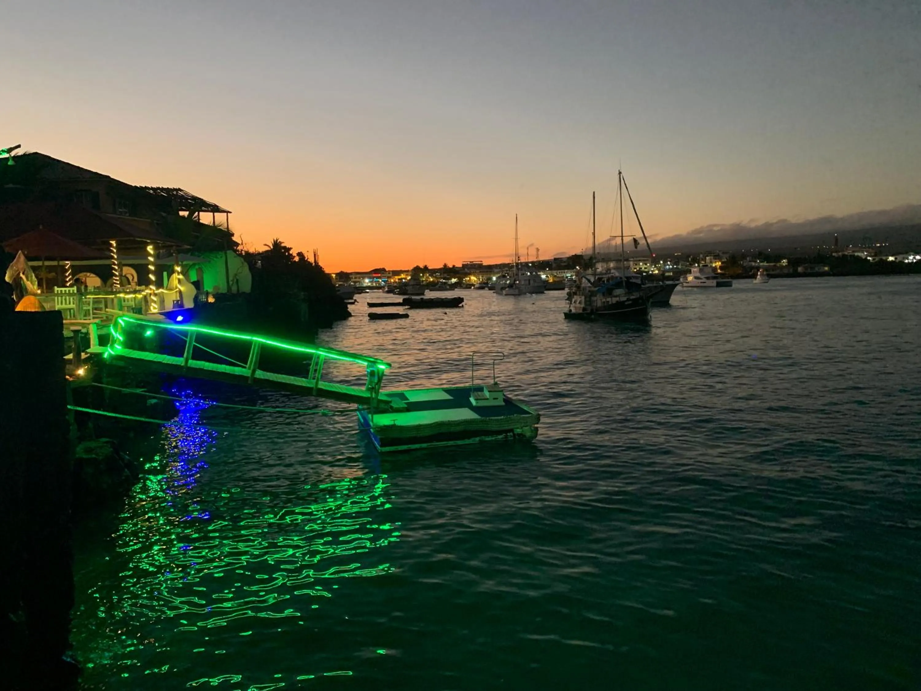 Night in Hotel Angermeyer Waterfront Inn