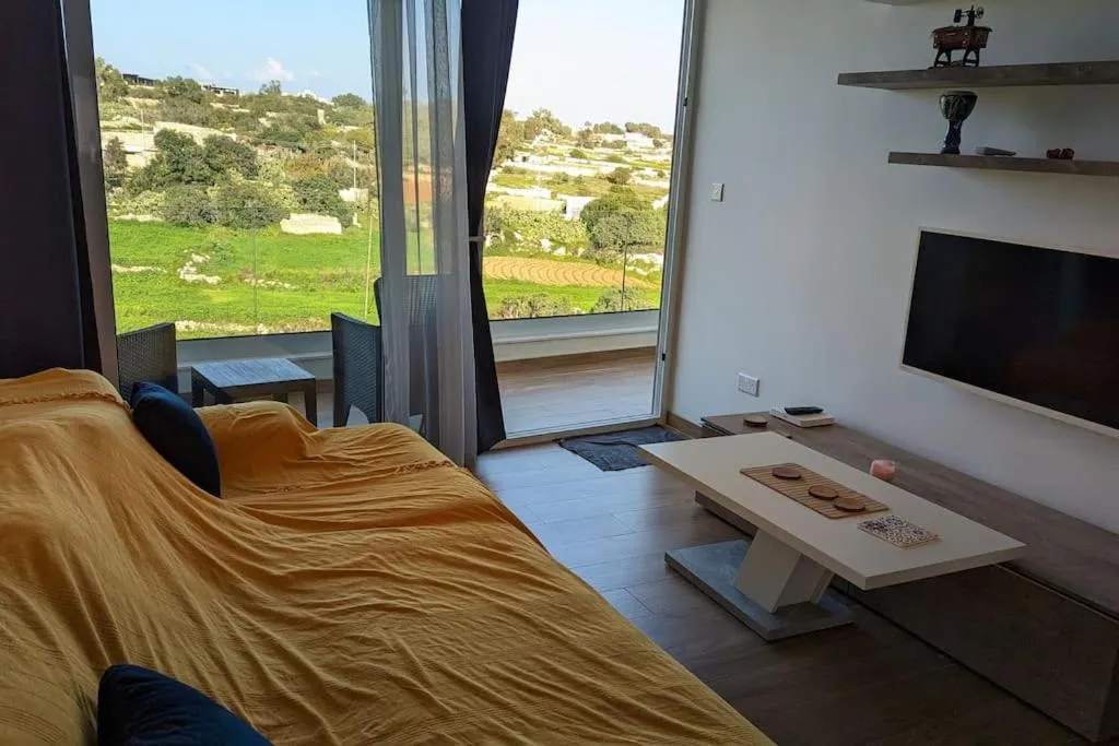 Bed in Luxurious 2 bedroom apartment with country view