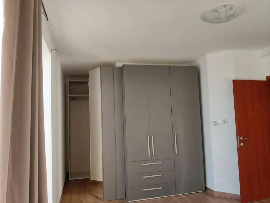 Luxurious 2 bedroom apartment with country view