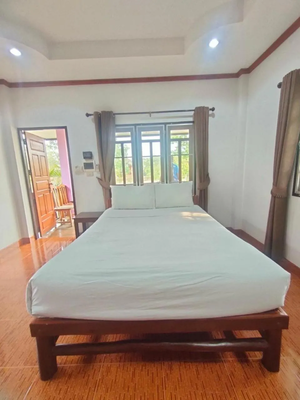 Bed in Chatchawan Resort