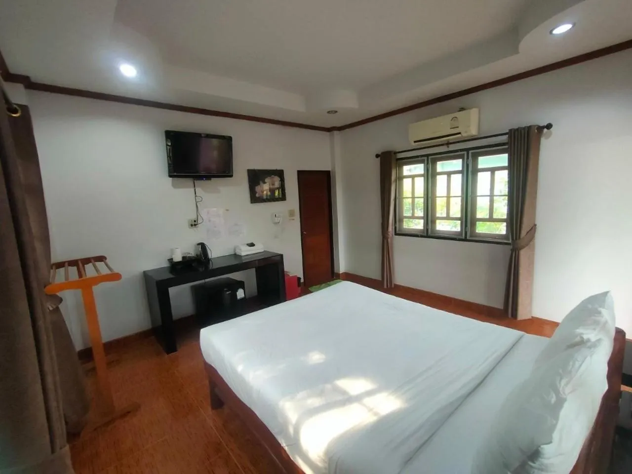 Bed in Chatchawan Resort