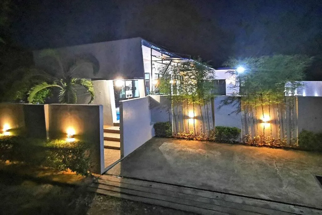 Lovely 2-bedroom hotspring resort