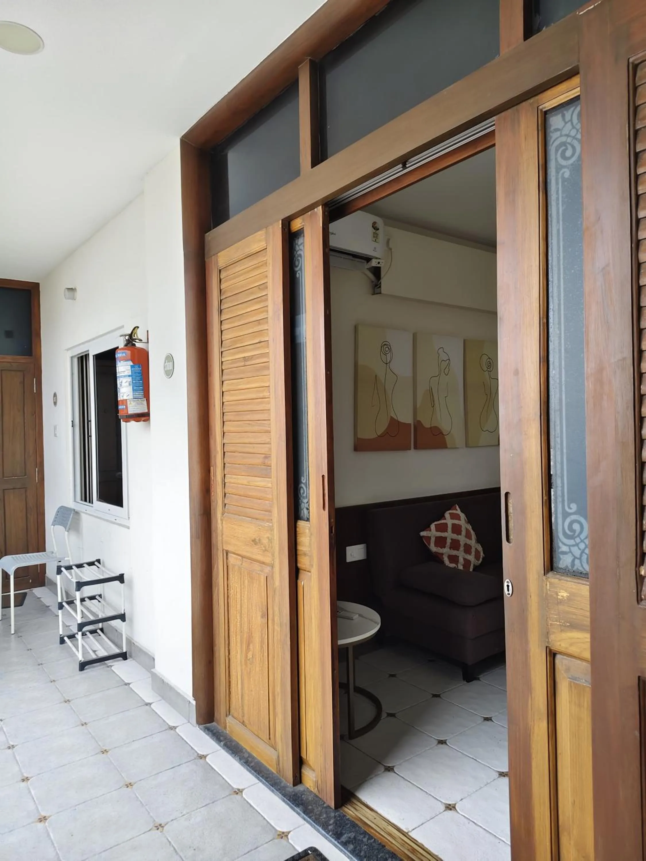 Facade/entrance in Casa Mel