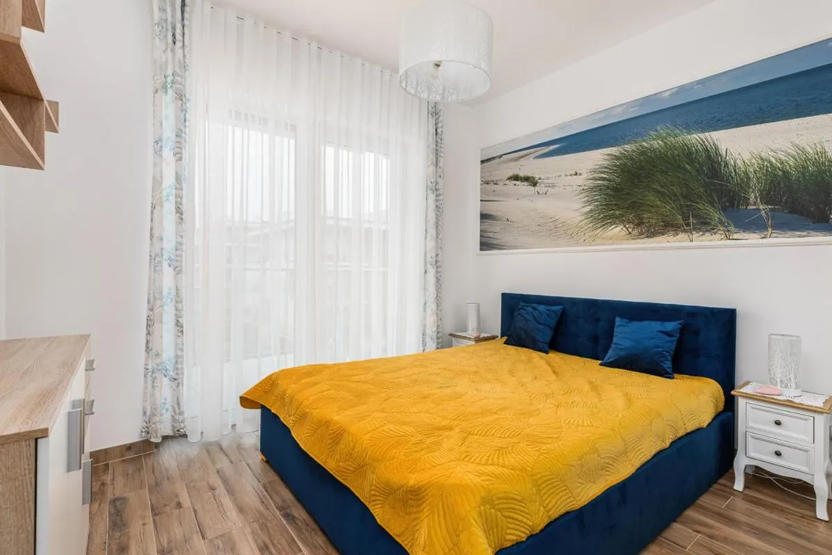 Apartament Holiday 8/25