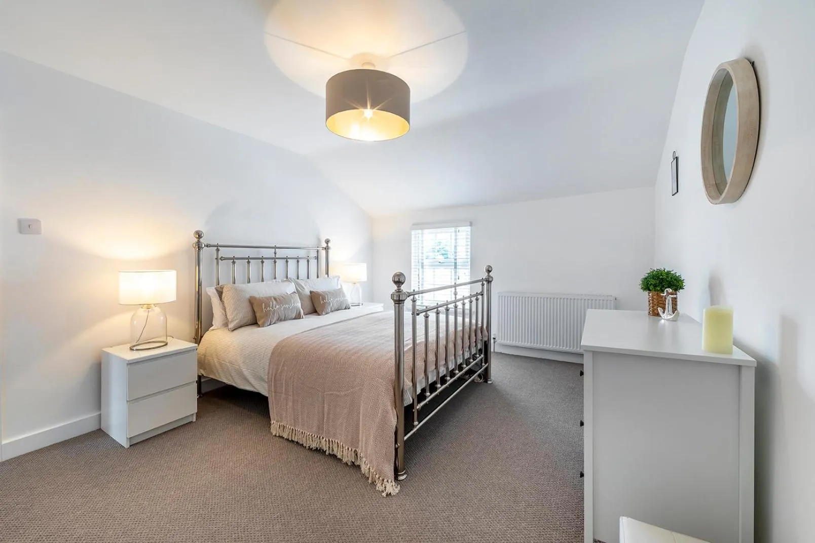 Bedroom, Bed in Sea Breeze Apartment