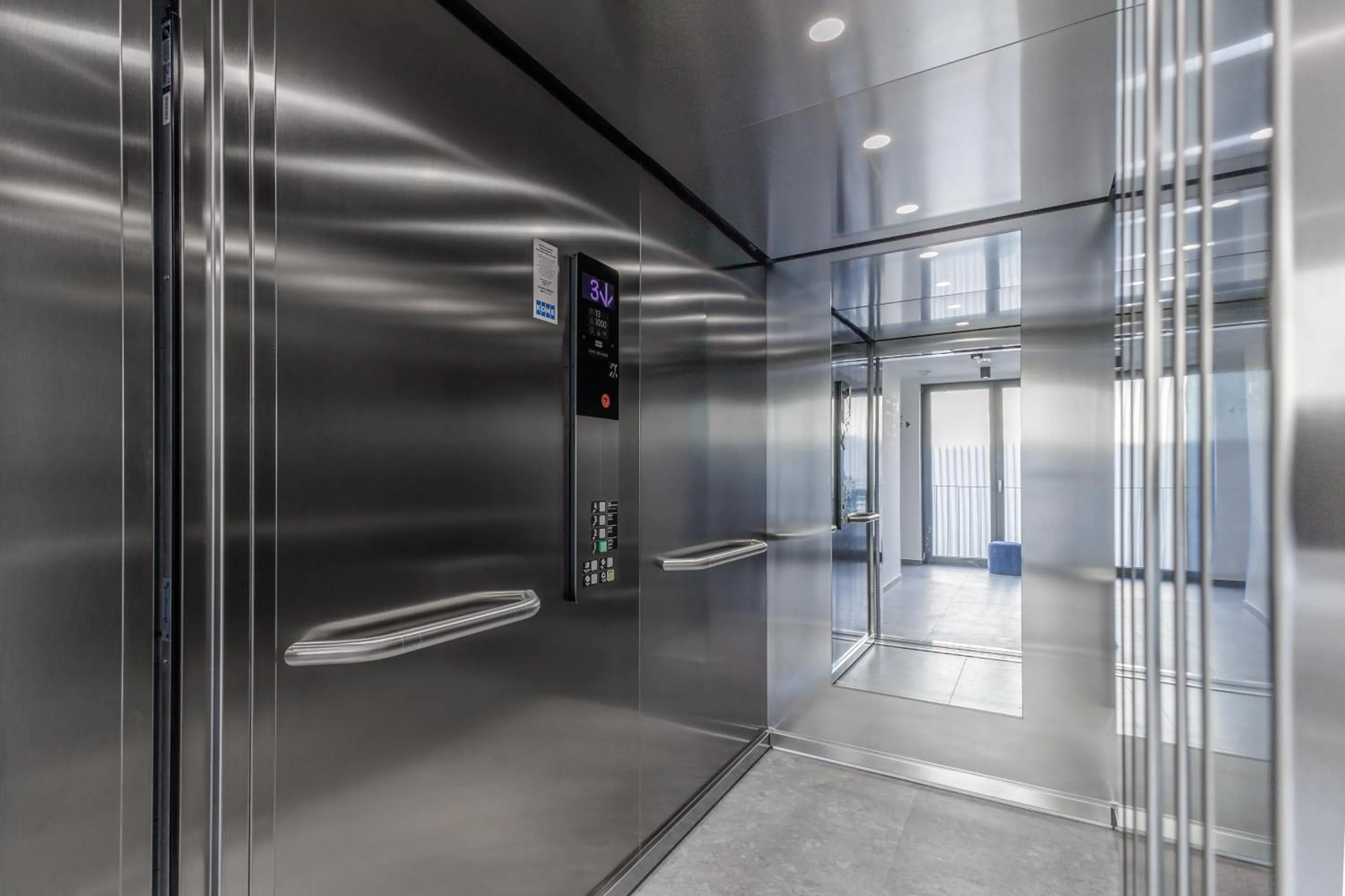 elevator in Aparthotel Na Klenici