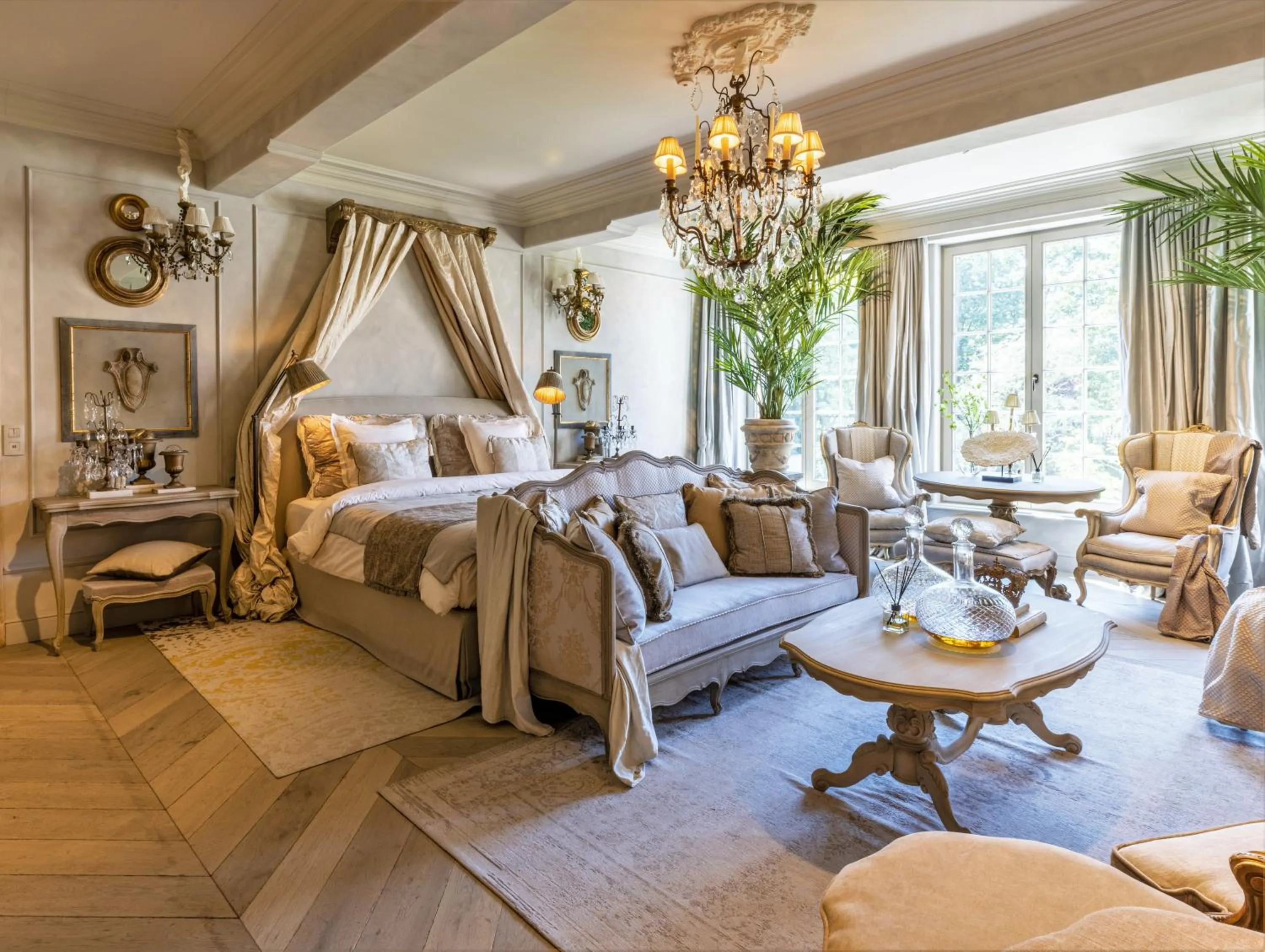 Bedroom in The Notary