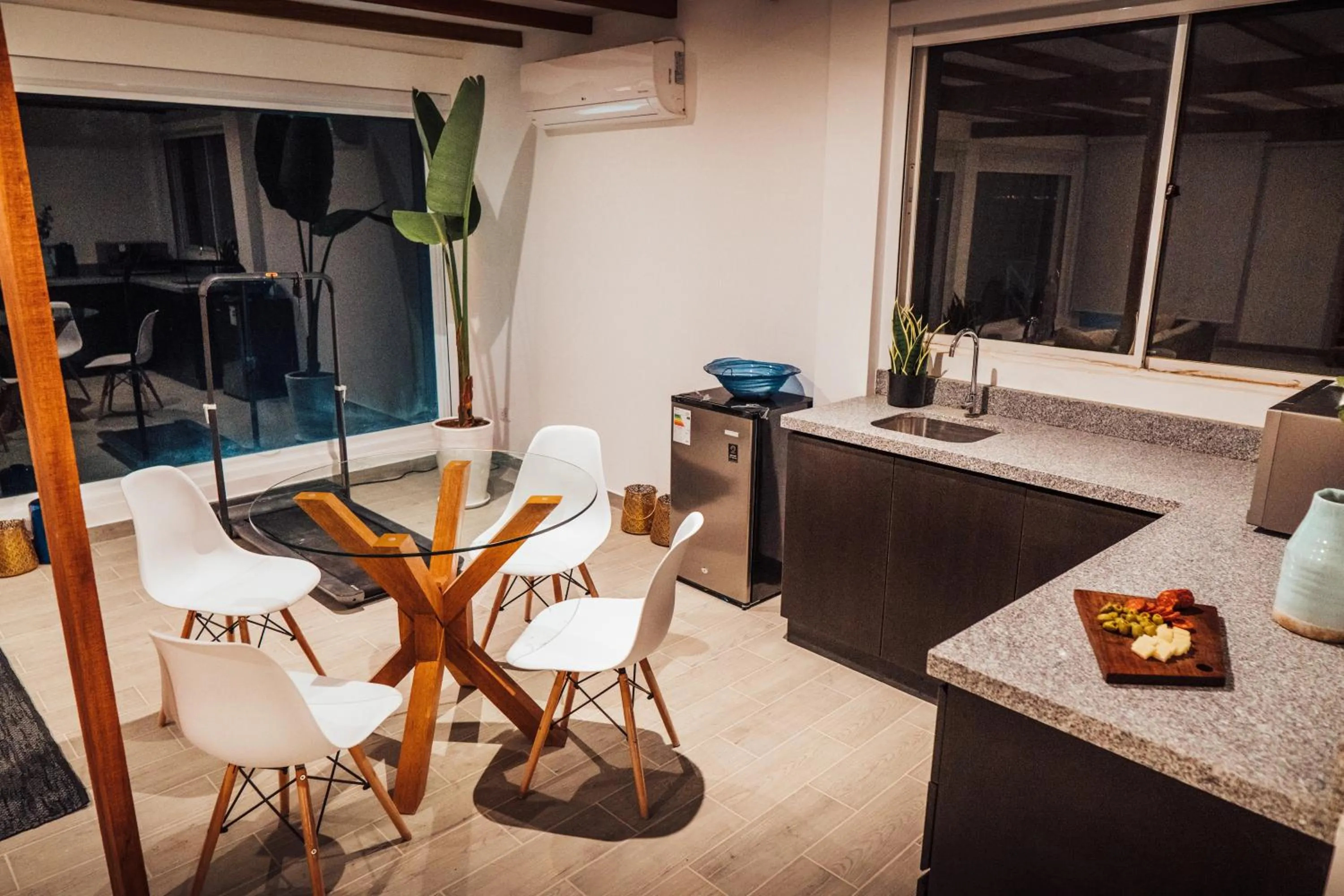 Kitchen or kitchenette in Atenas Hotel Boutique