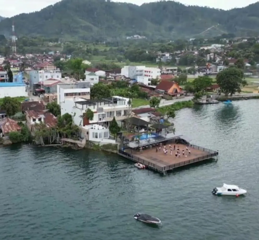 PURNAMA BALIGE HOTEL