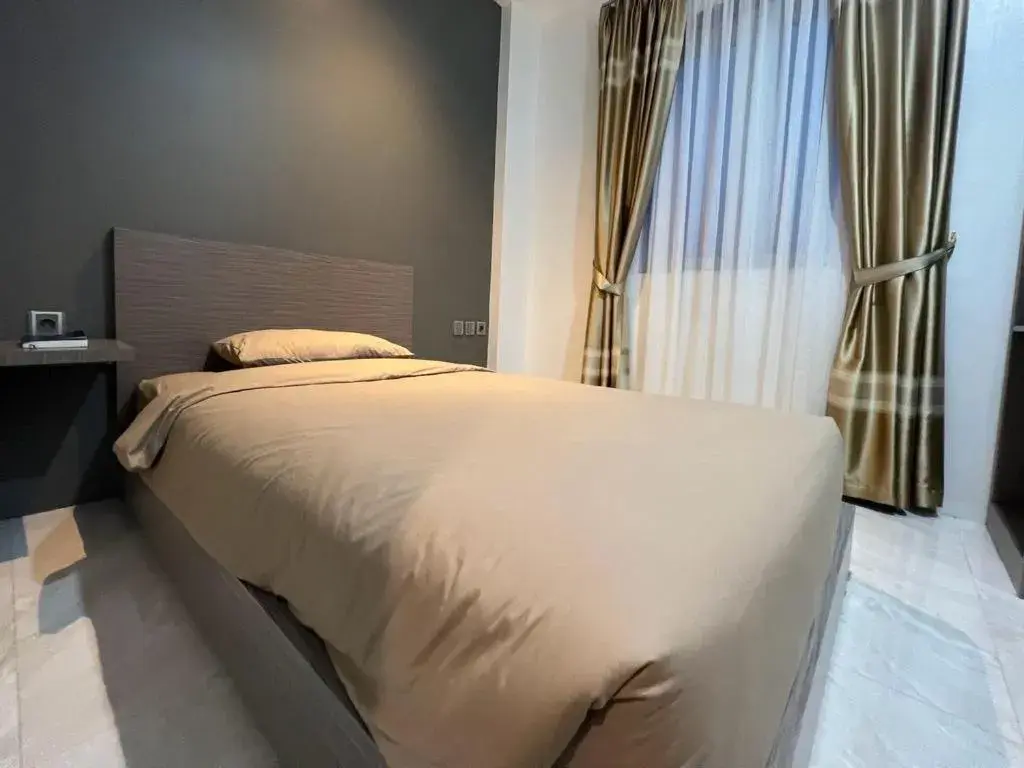 Single Room - single occupancy in PURNAMA BALIGE HOTEL Single Room - single occupancy in PURNAMA BALIGE HOTEL