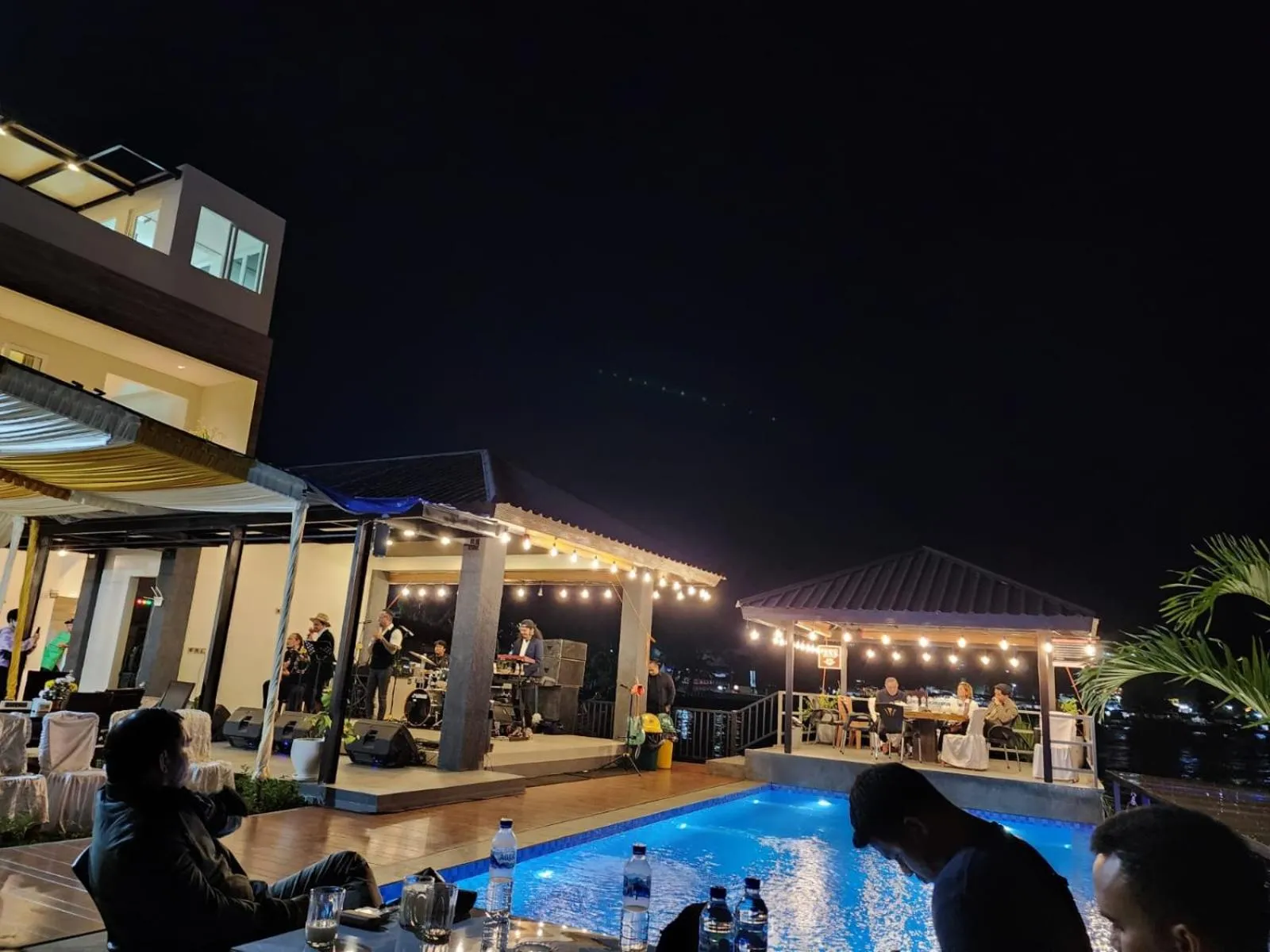 PURNAMA BALIGE HOTEL