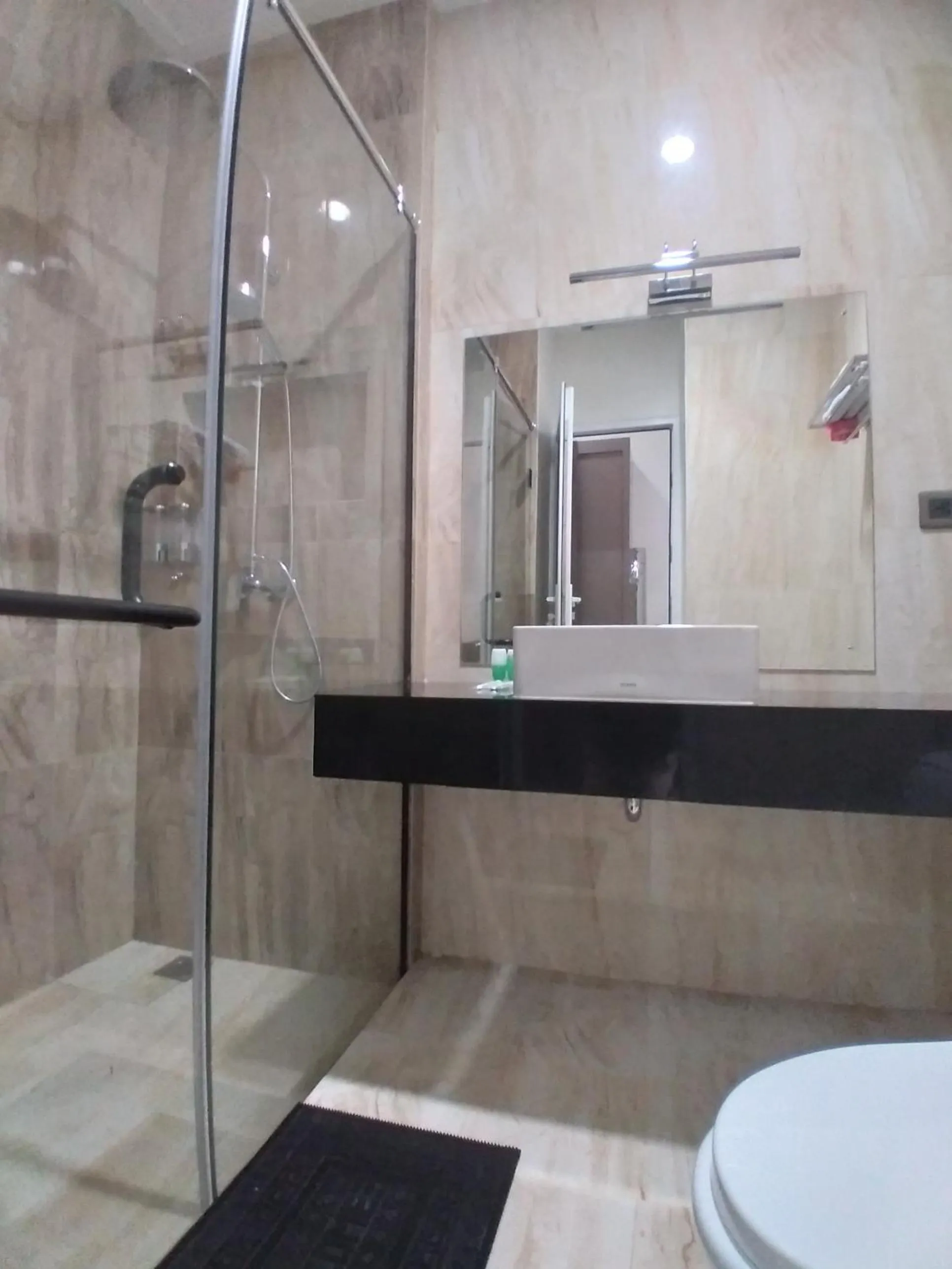 Bedroom in PURNAMA BALIGE HOTEL