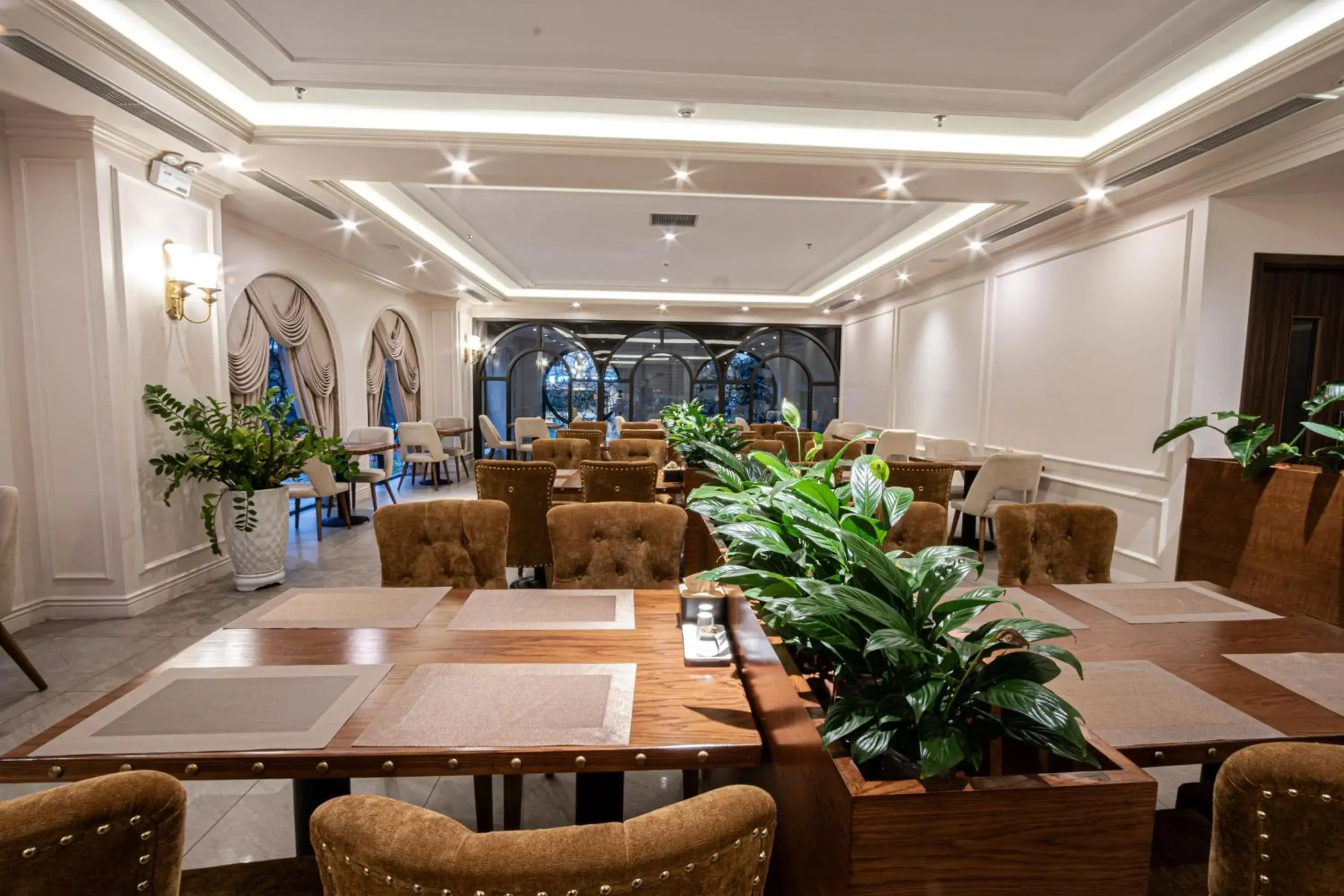 Restaurant/places to eat in Ostara Hotel & Apartment Restaurant/places to eat in Ostara Hotel & Apartment