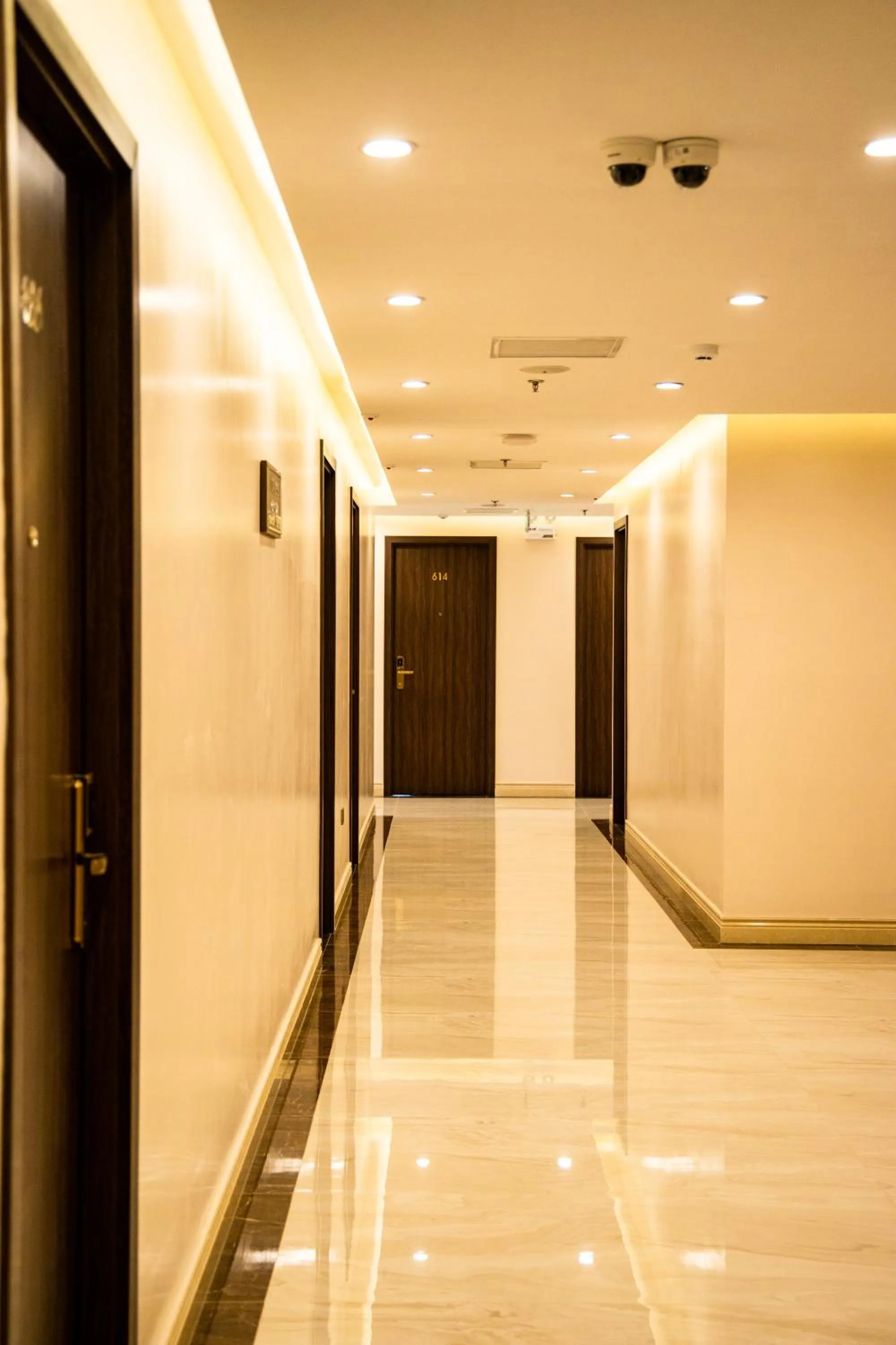 Ostara Hotel & Apartment