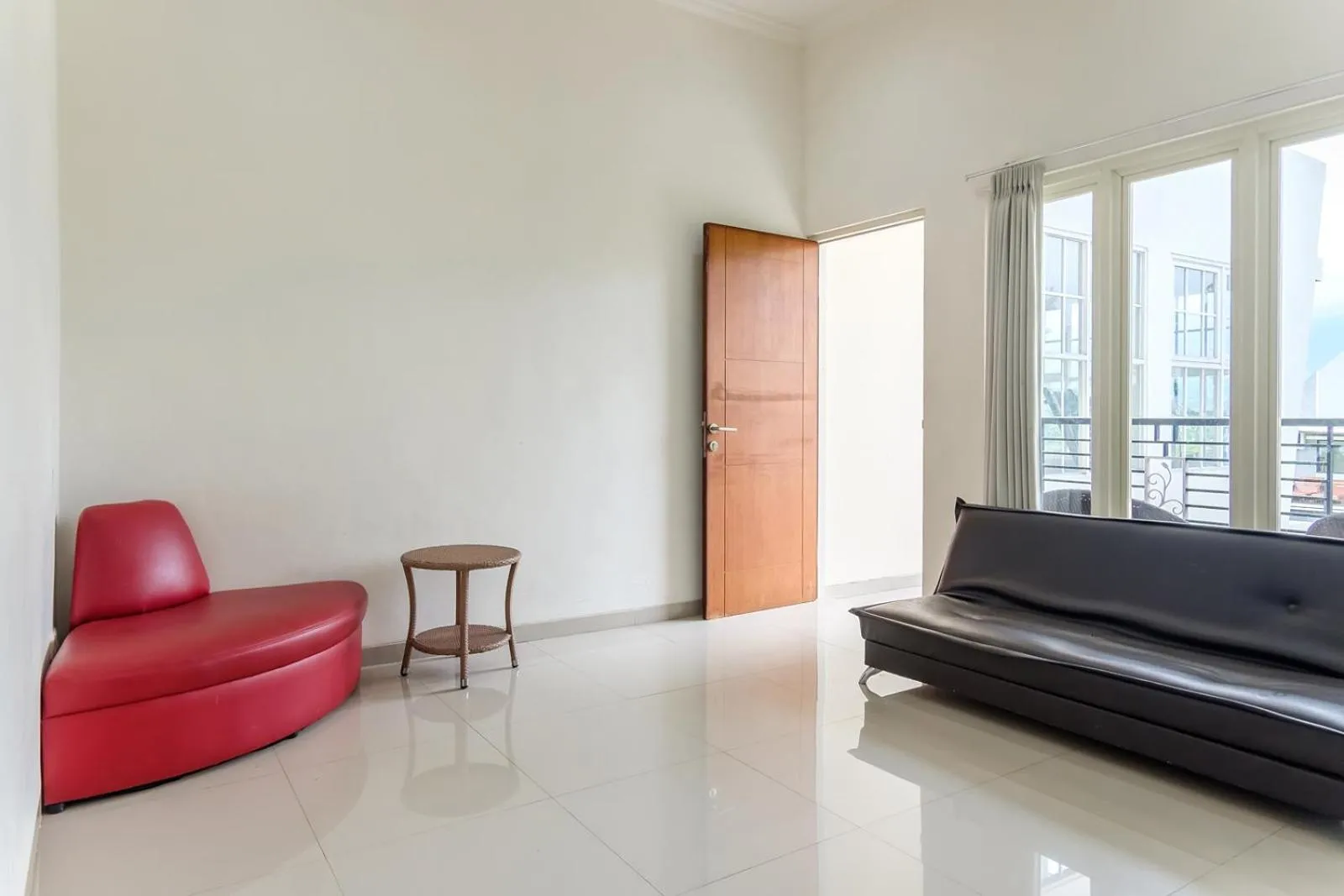 Seating area in TwoSpaces Living at Panorama Villas