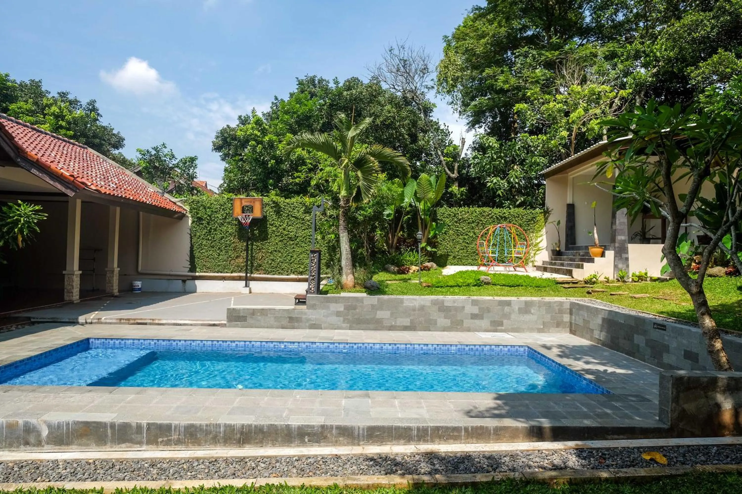 Swimming pool in SAREH VILLA by The Lavana