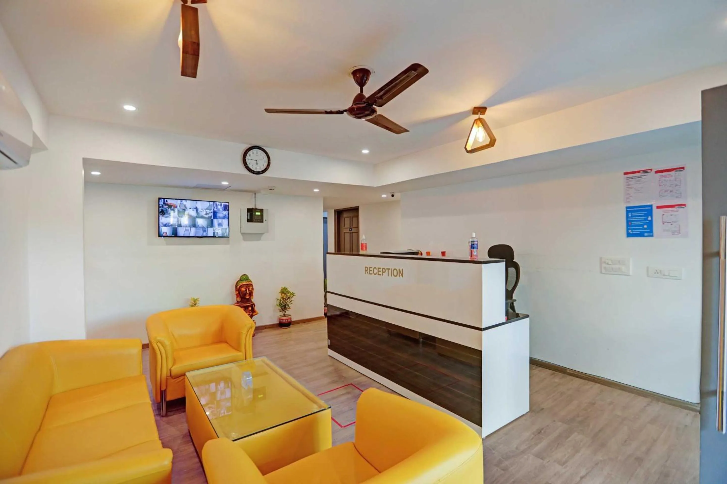 Lobby or reception in Townhouse CLOUD BAY