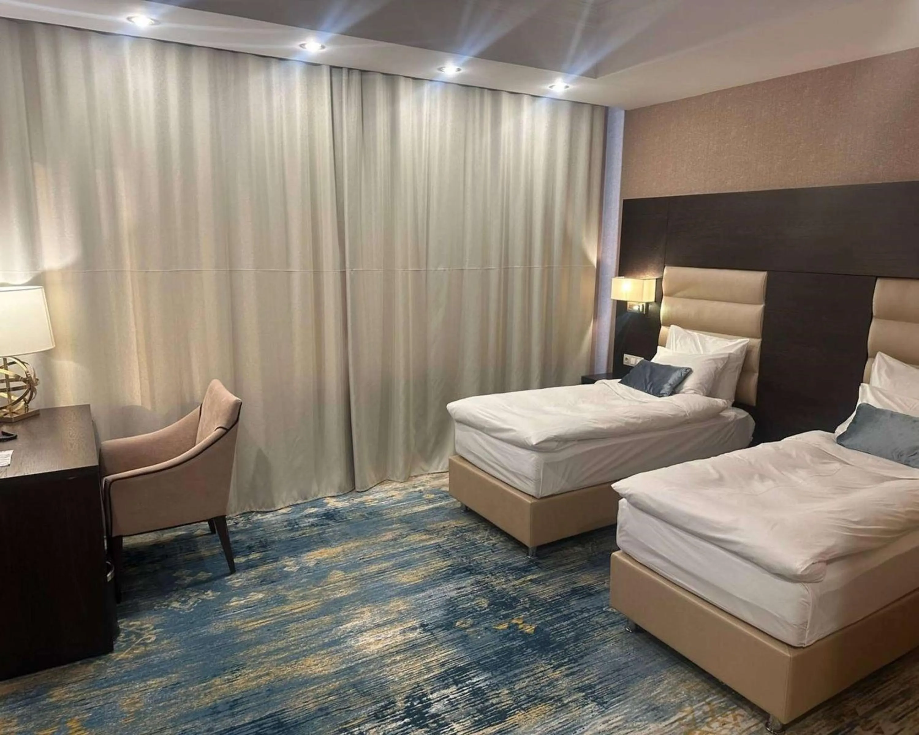 Bedroom, Bed in Best Western Plus Oskemen