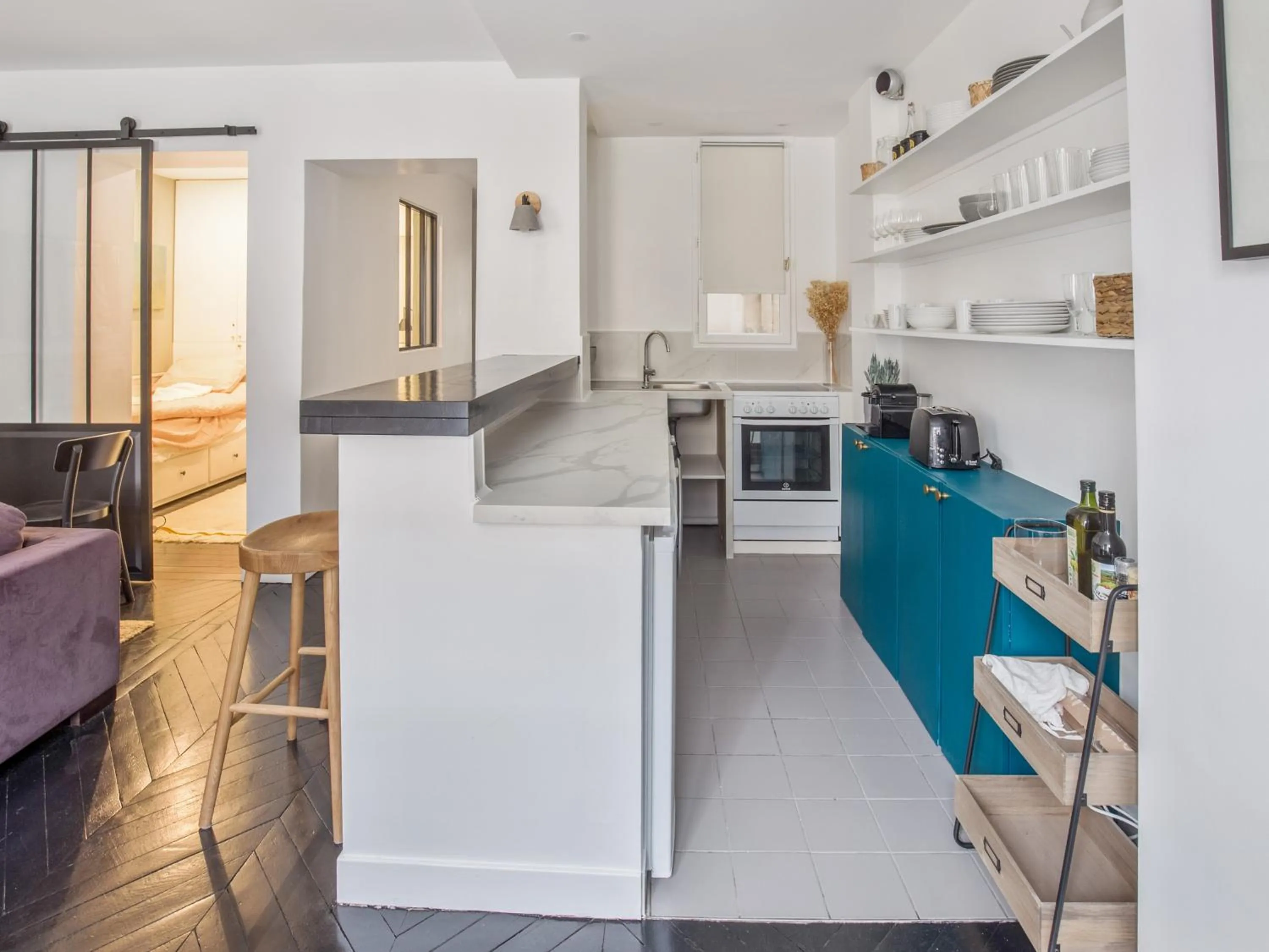 Kitchen or kitchenette in Newly Remodeled 2Bed APT with Elevator - Mobility Lease for Students and Work ONLY- Minimum 30 night stays