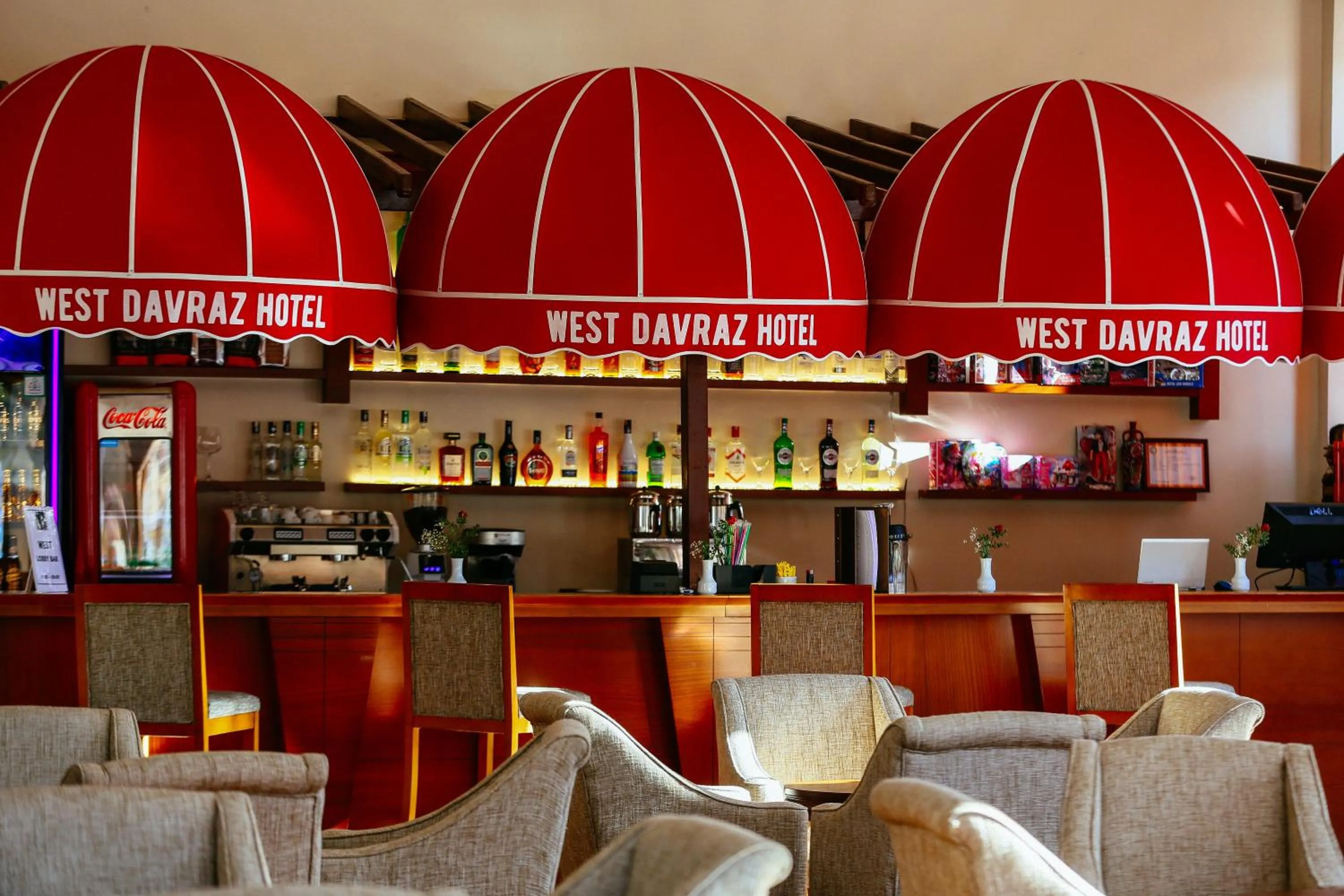 West Davraz Hotel