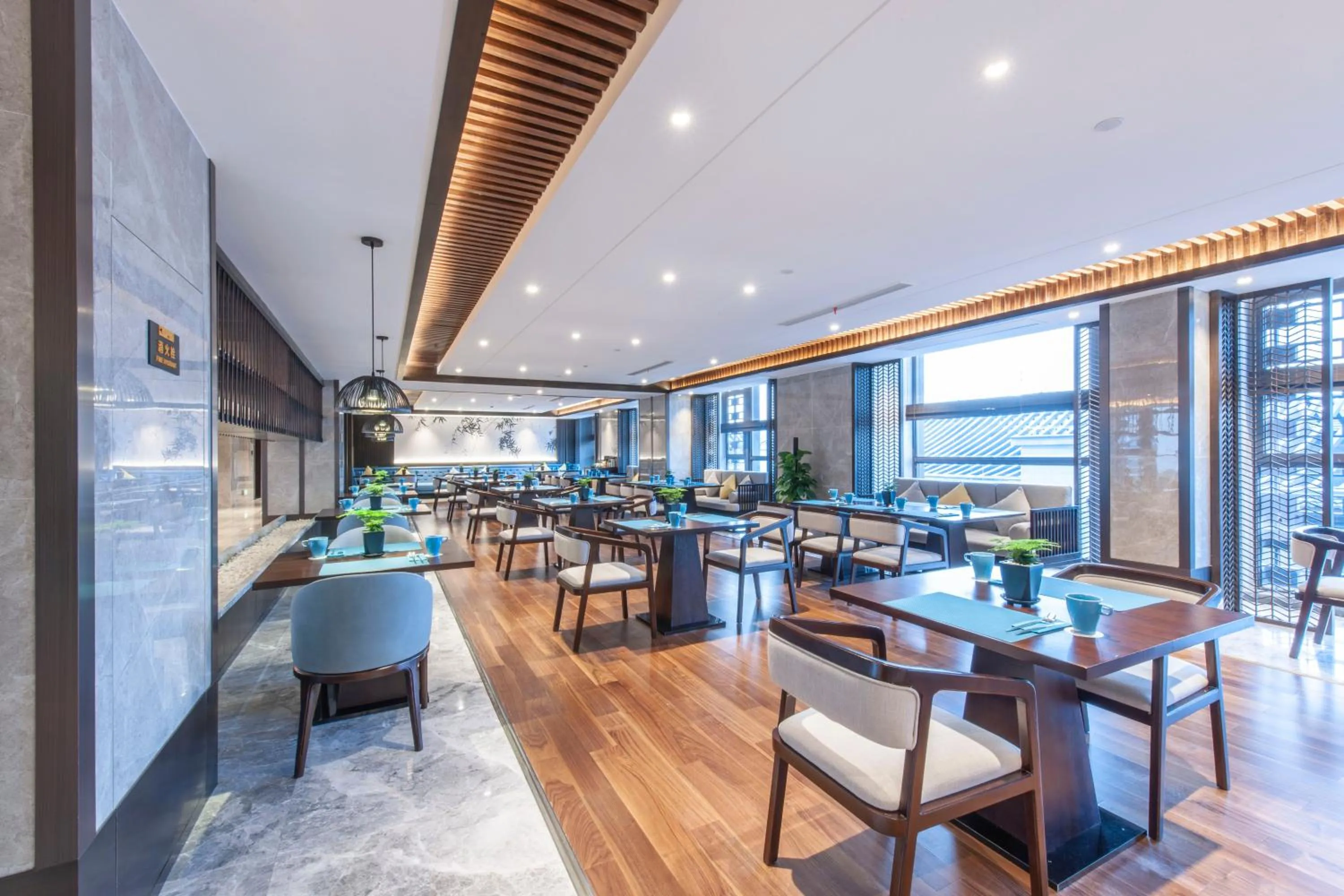 Restaurant/places to eat in SSAW Boutiquel Hotel Xizi