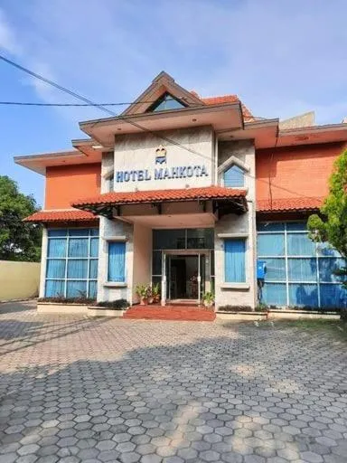Property building in Hotel Mahkota