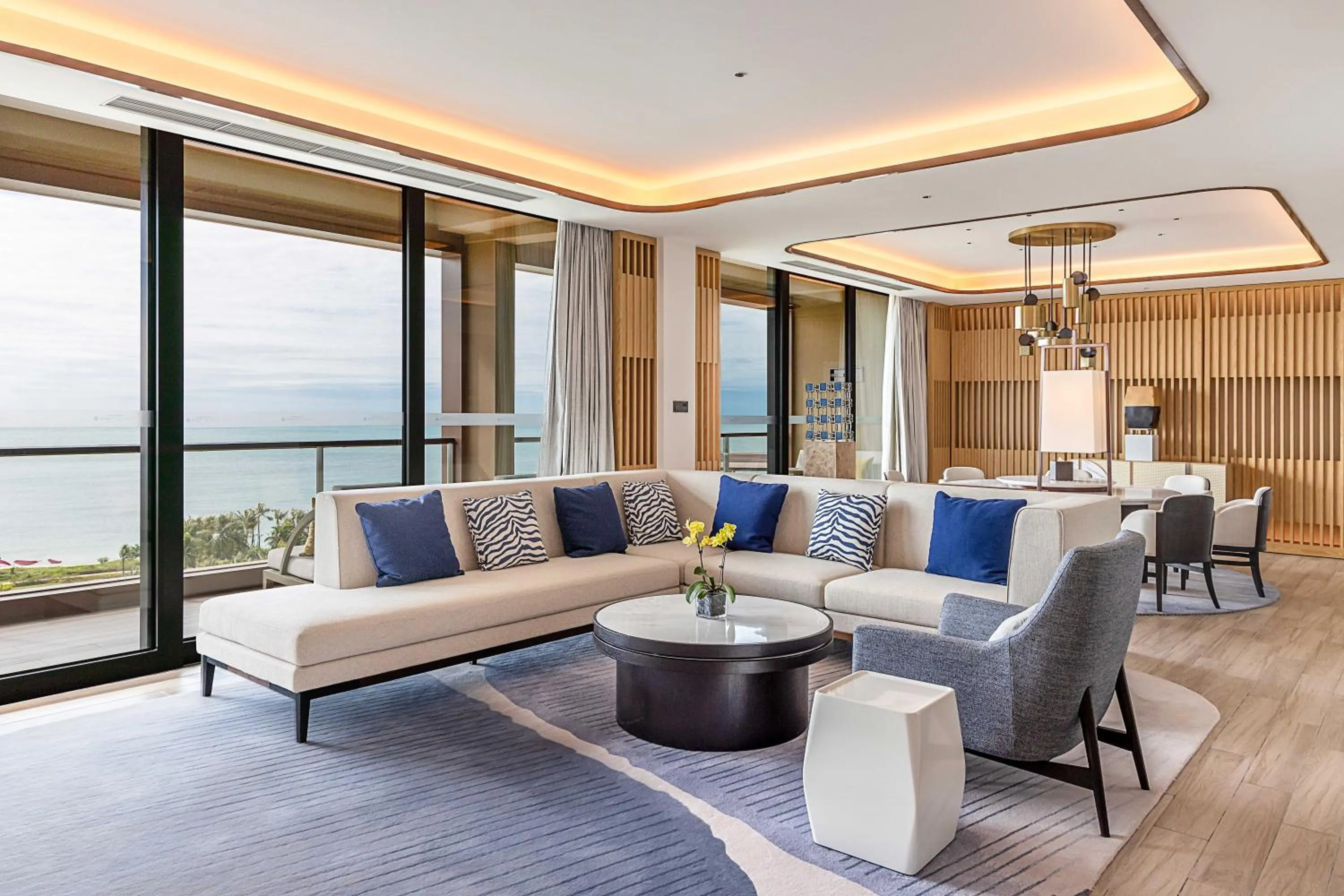 Living room in Hyatt Regency Sanya Tianli Bay