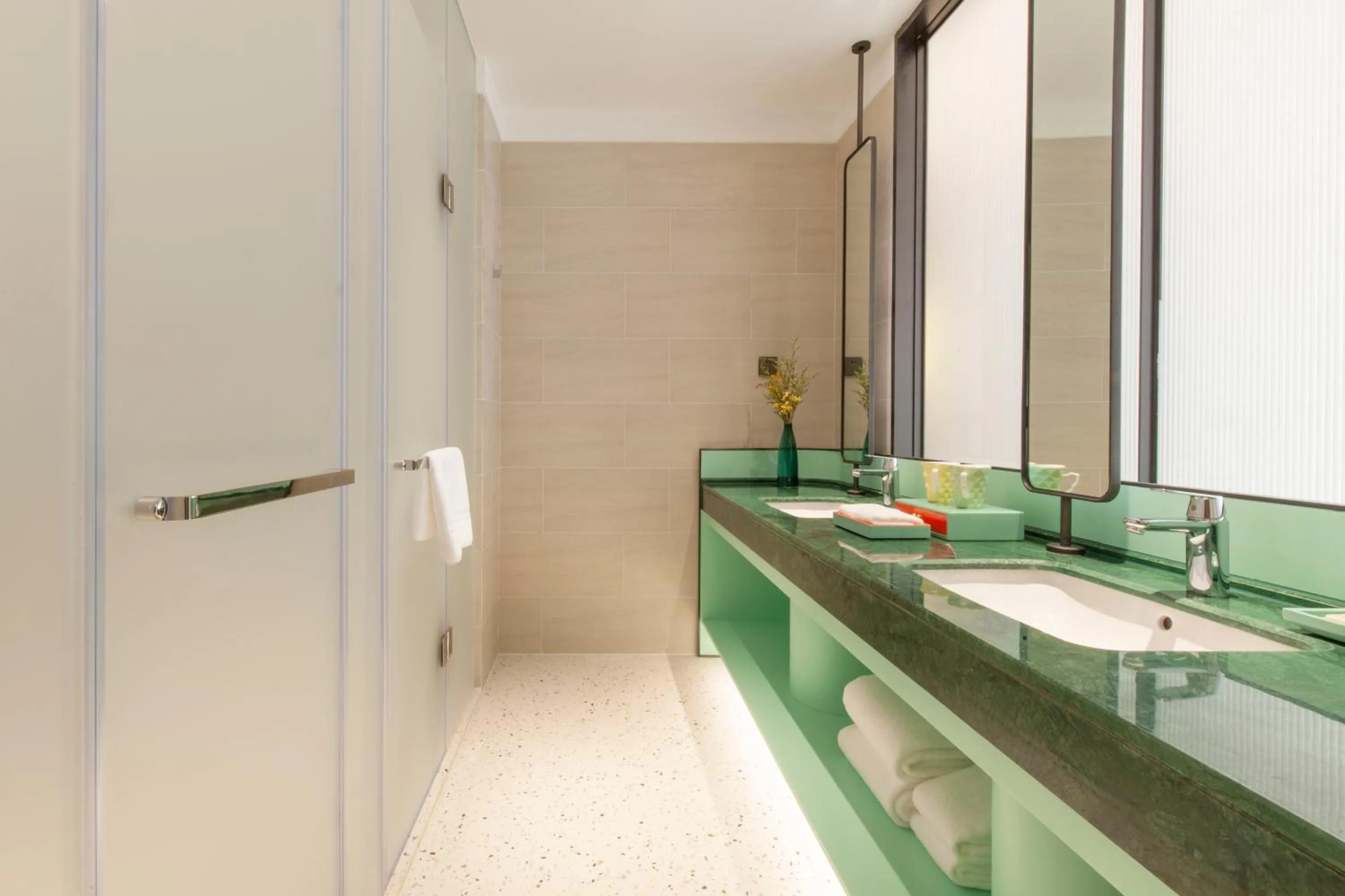 Bathroom in SSAW Boutique Hotel ZHIJIANG IMPRESSION