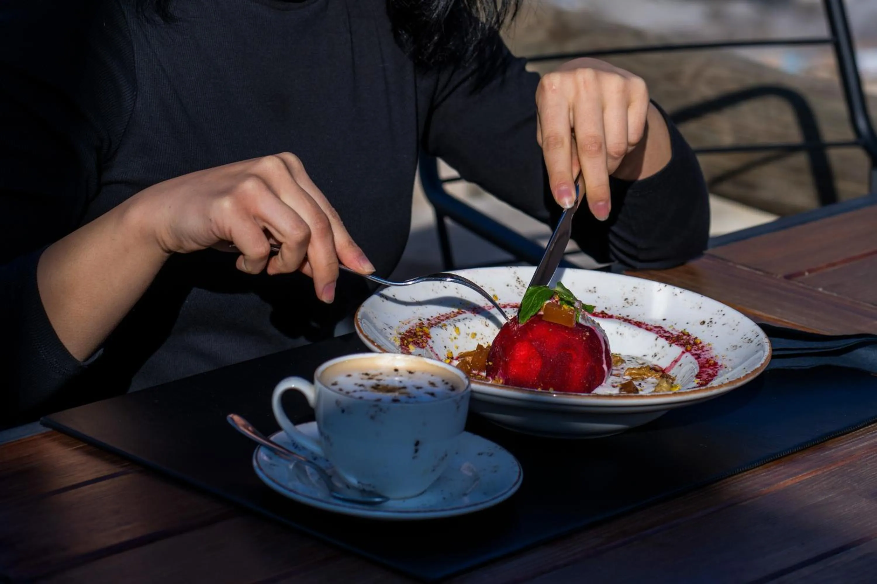 Food and drinks in Bala Cave House