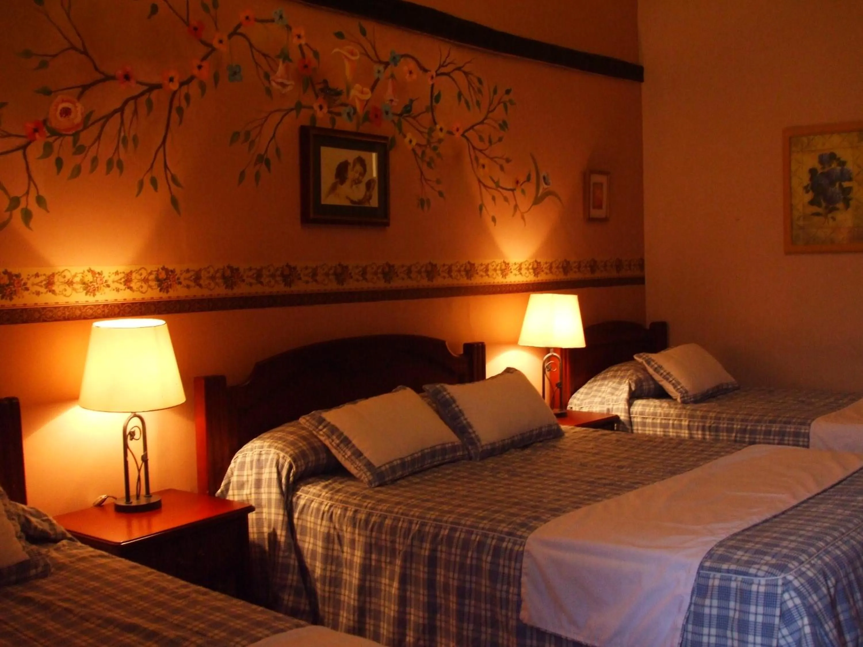 Photo of the whole room, Bed in Hotel Posada del Angel