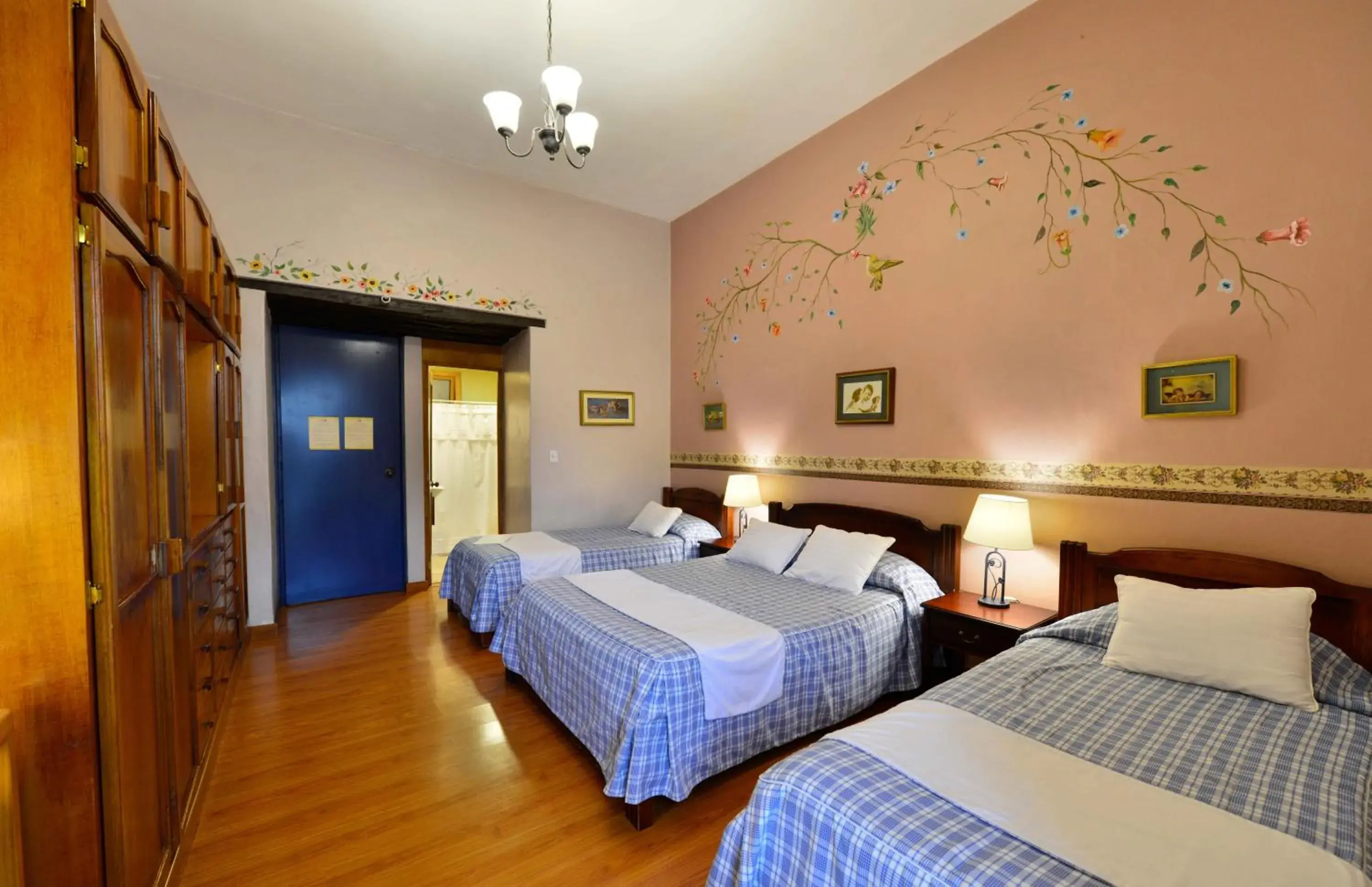 Decorative detail, Bed in Hotel Posada del Angel Decorative detail, Bed in Hotel Posada del Angel