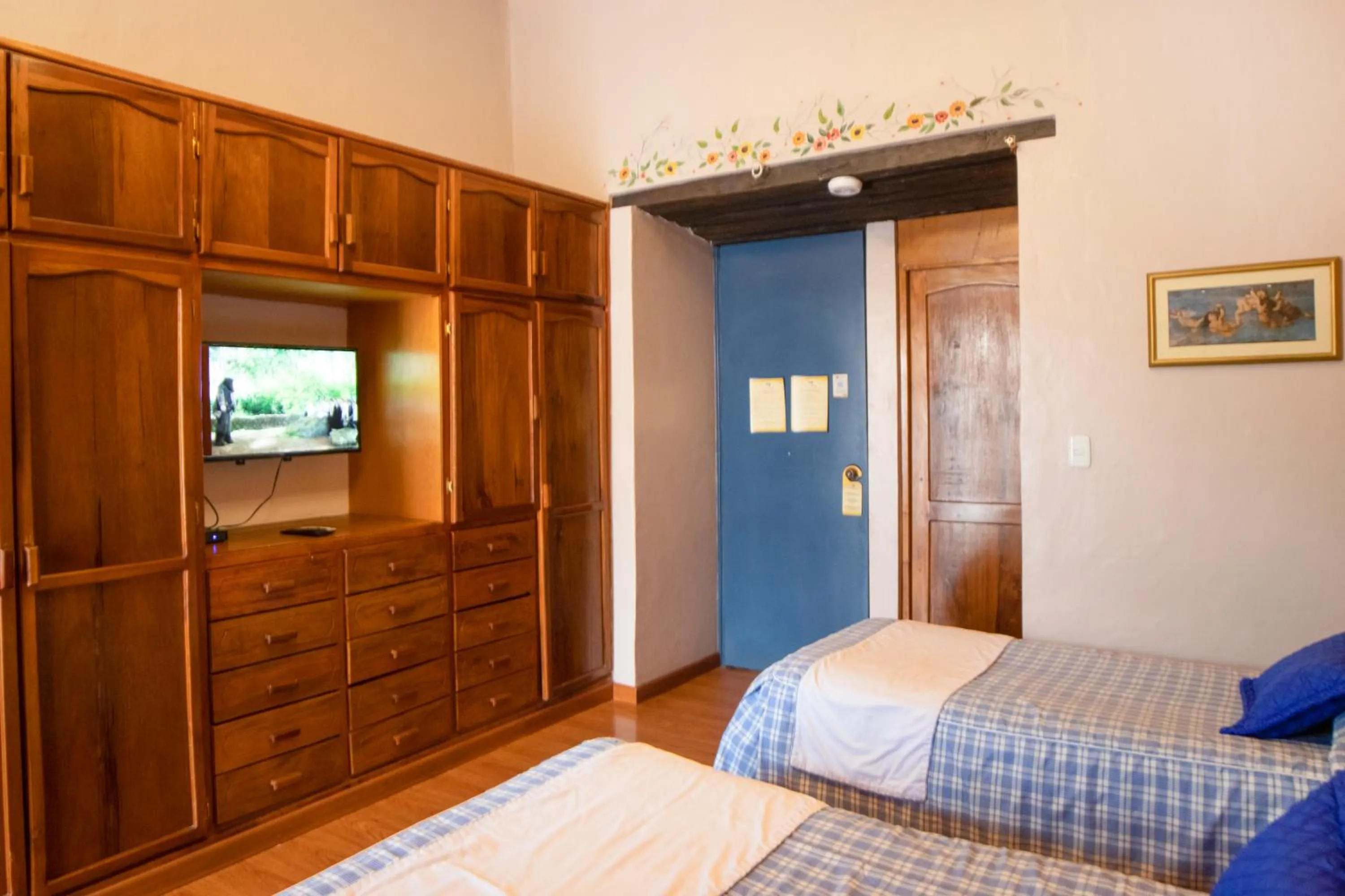 TV and multimedia, Bed in Hotel Posada del Angel