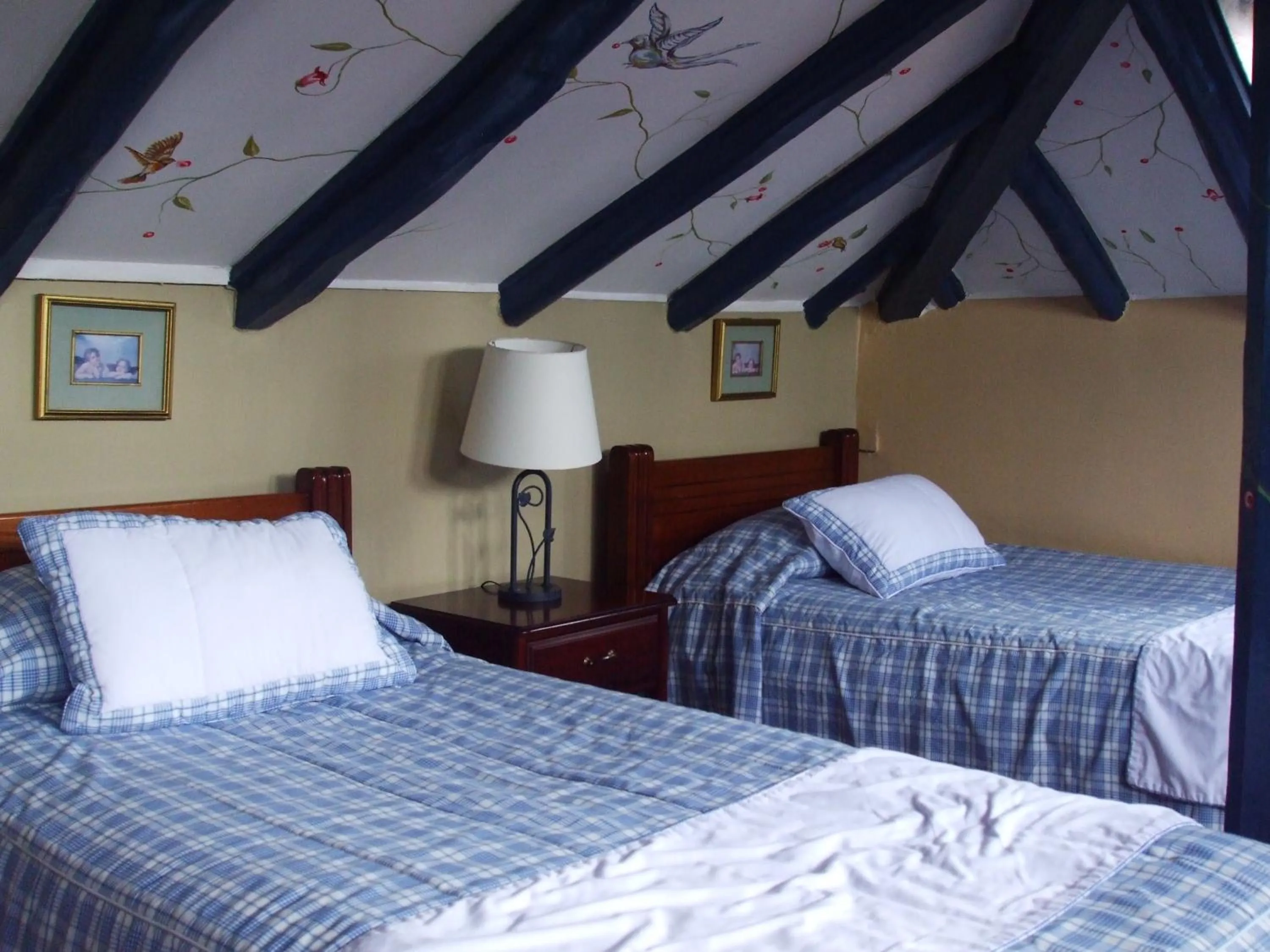 Photo of the whole room, Bed in Hotel Posada del Angel
