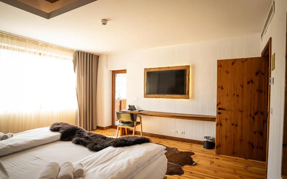 Bed in HANUL BUCOVINEI