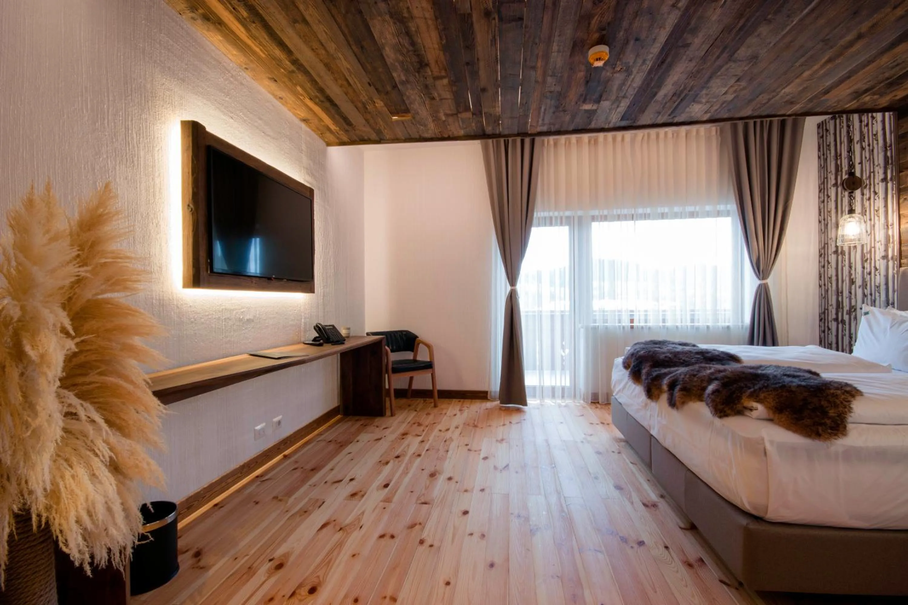 Bed in HANUL BUCOVINEI