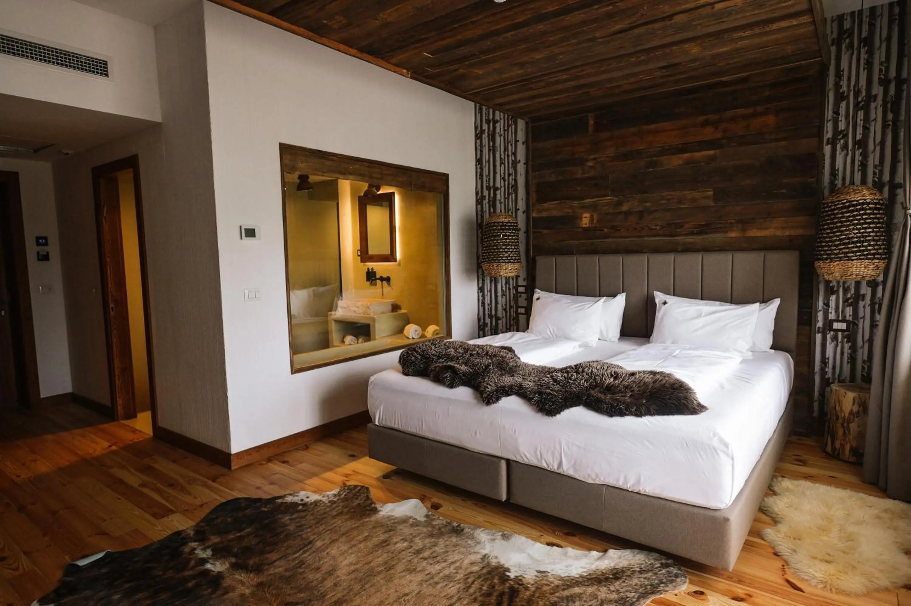 Bed in HANUL BUCOVINEI