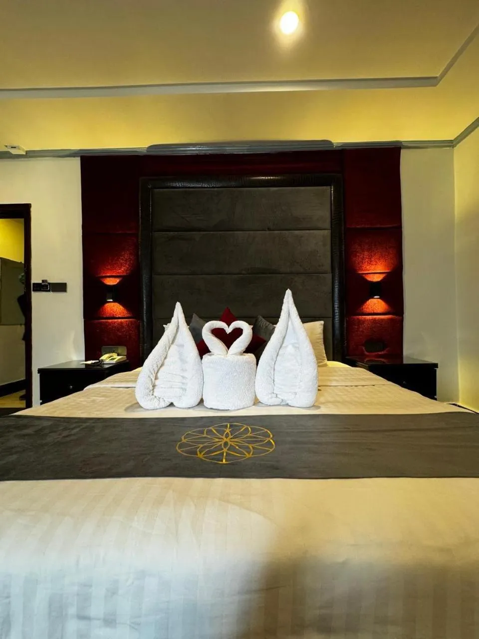 Decorative detail, Bed in Hotel Oban