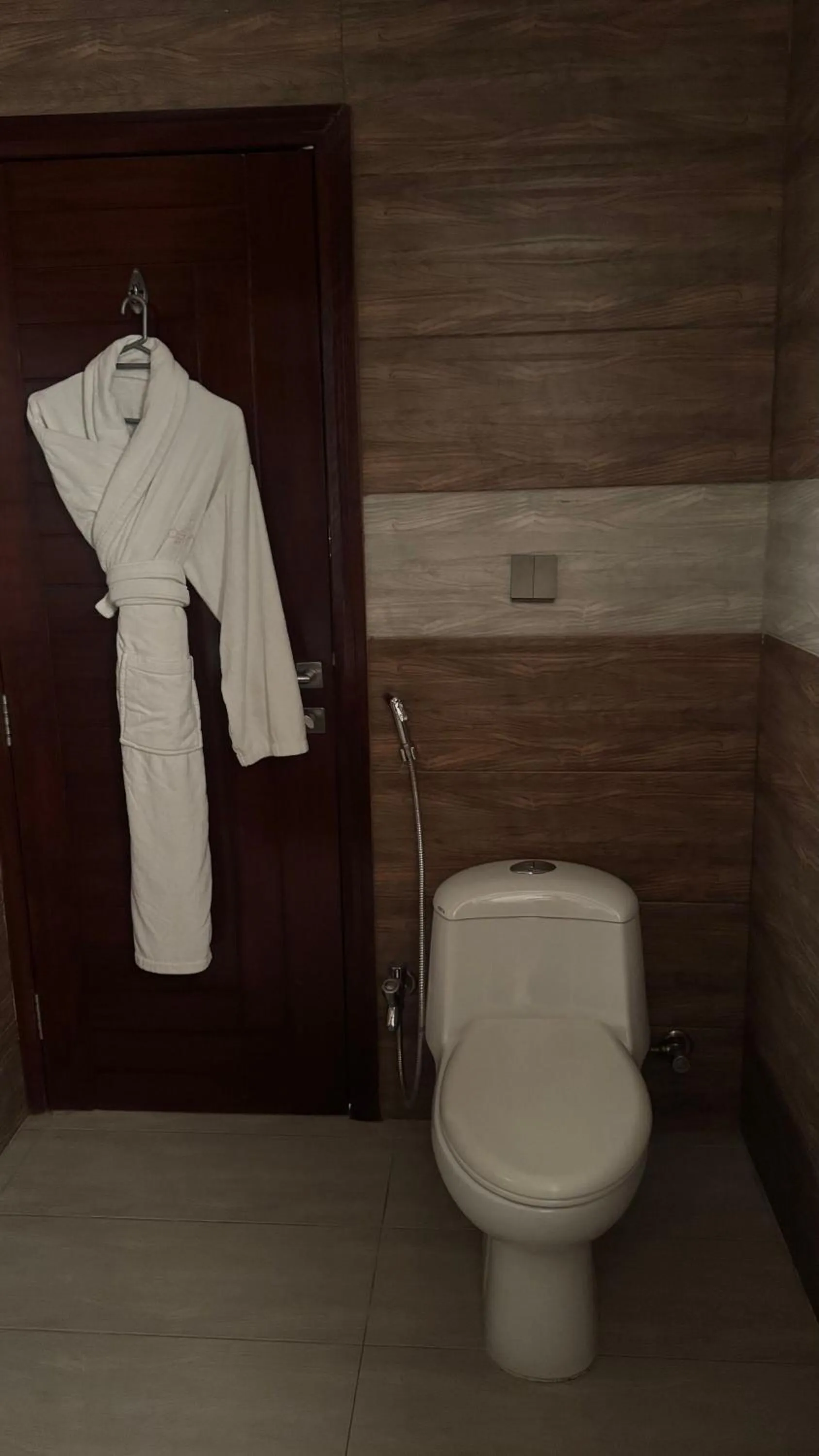 Toilet in Hotel Oban