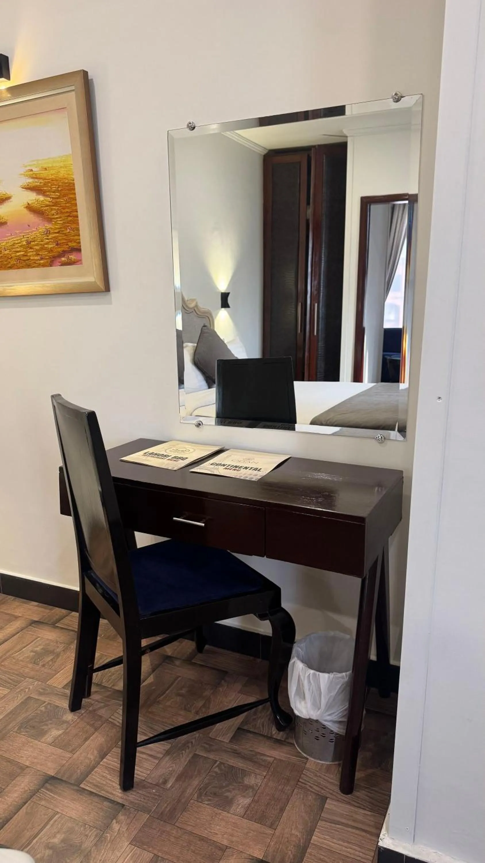 hair dresser in Hotel Oban