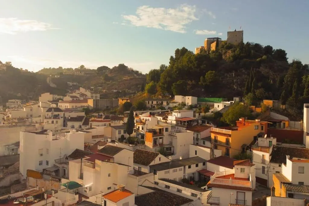 Nearby landmark in Monda Heights close to Marbella