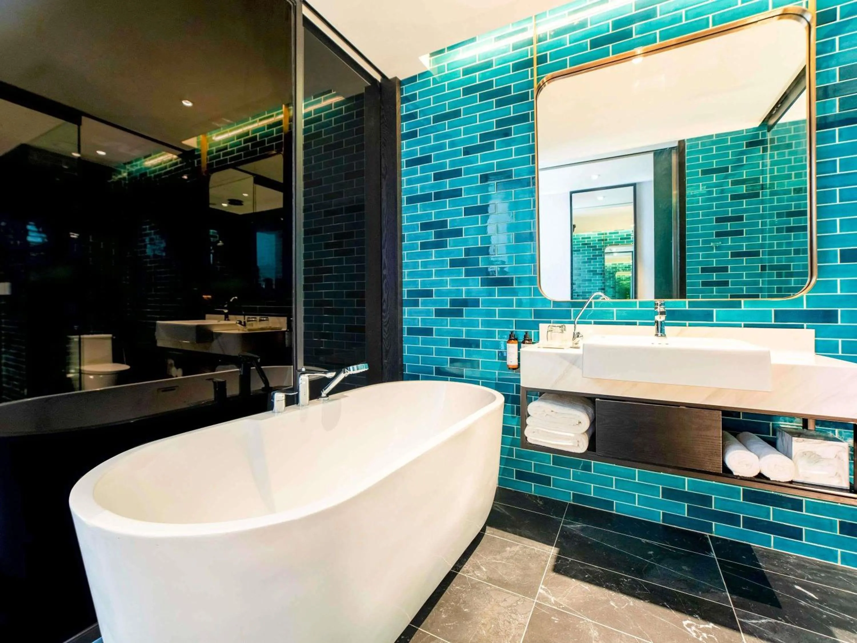 Bedroom in Mercure Miri City Centre