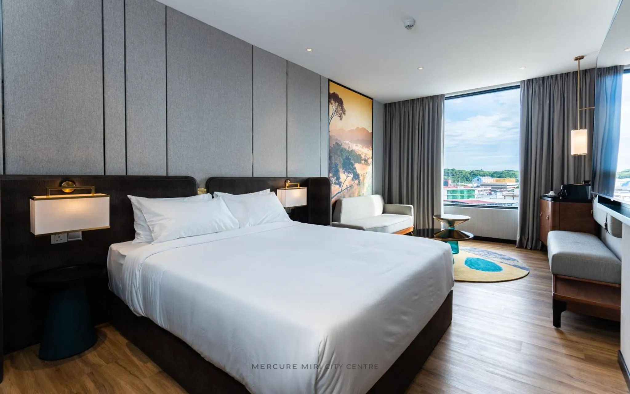Bed in Mercure Miri City Centre